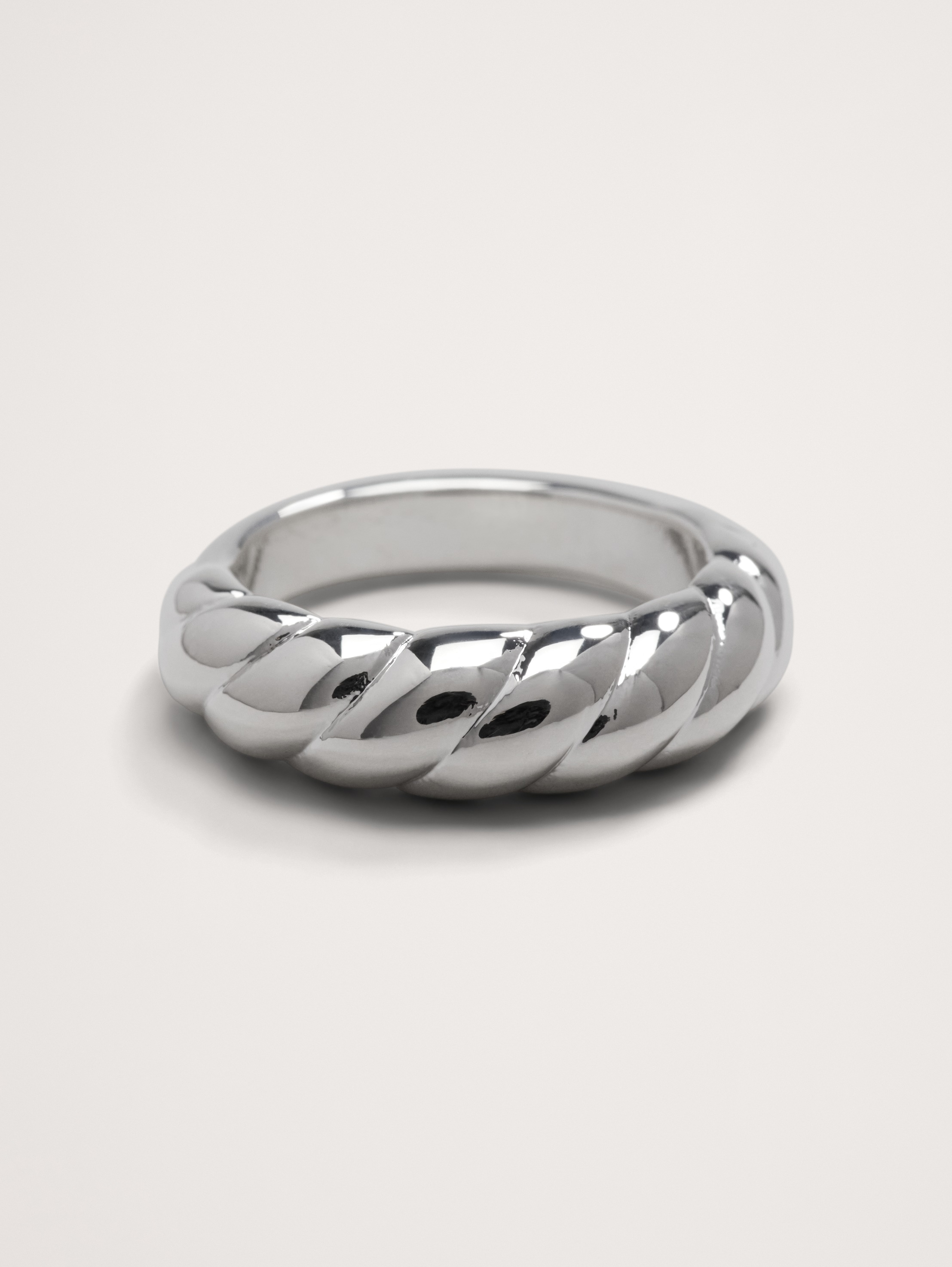 Ravena Scallop Ring by Aureus + Argent