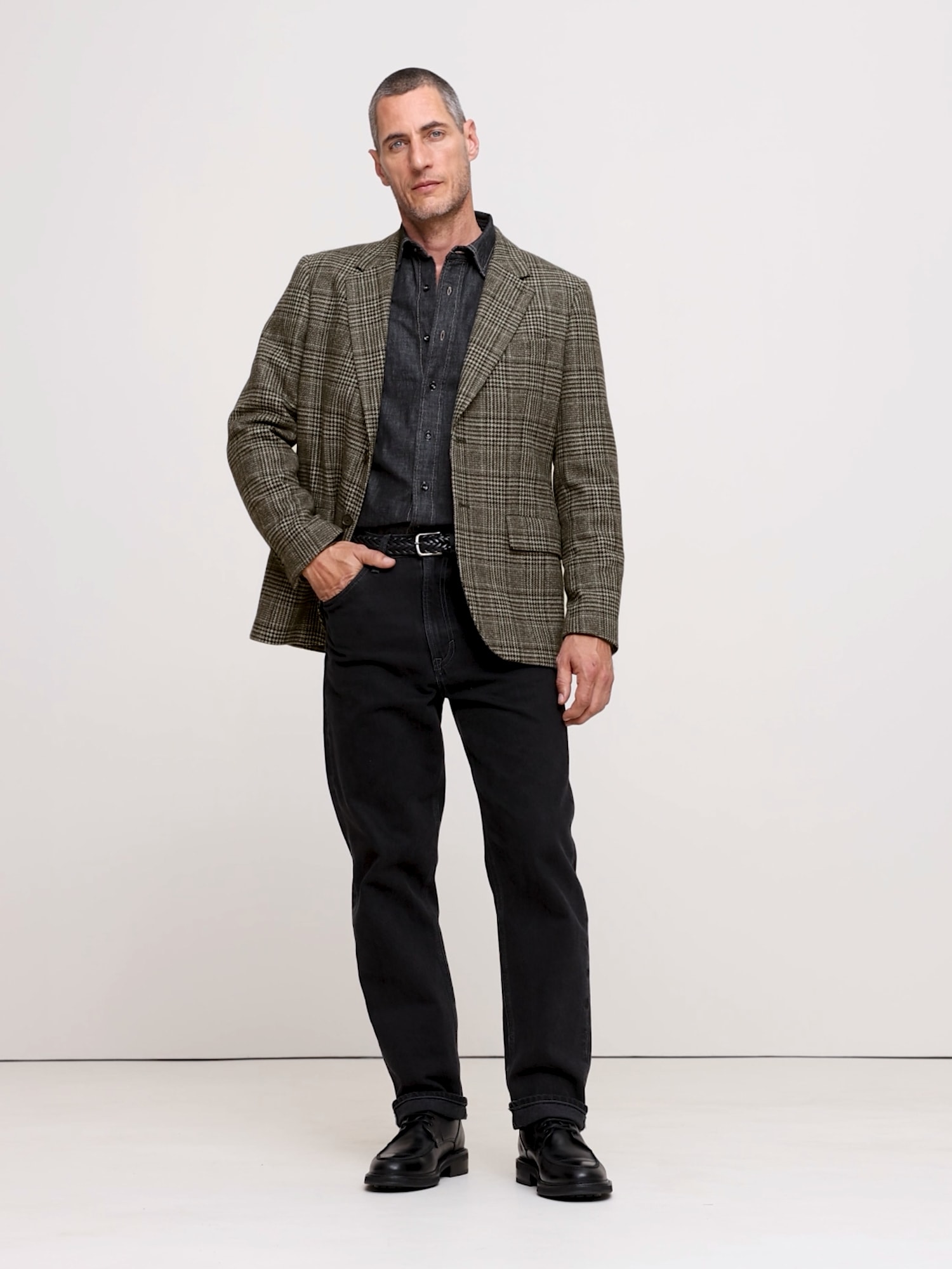 Image number 2 showing, Italian Plaid Sport Coat