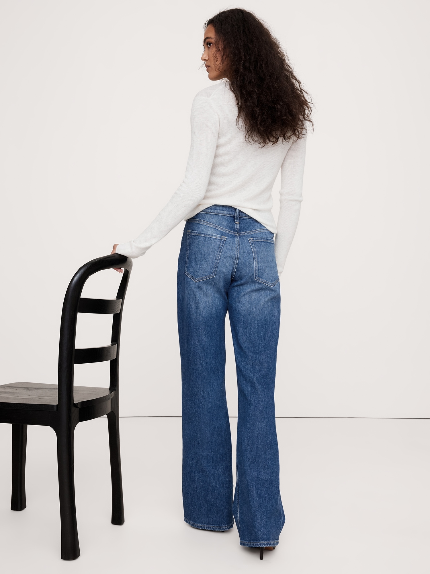 The Relaxed Flare Jean