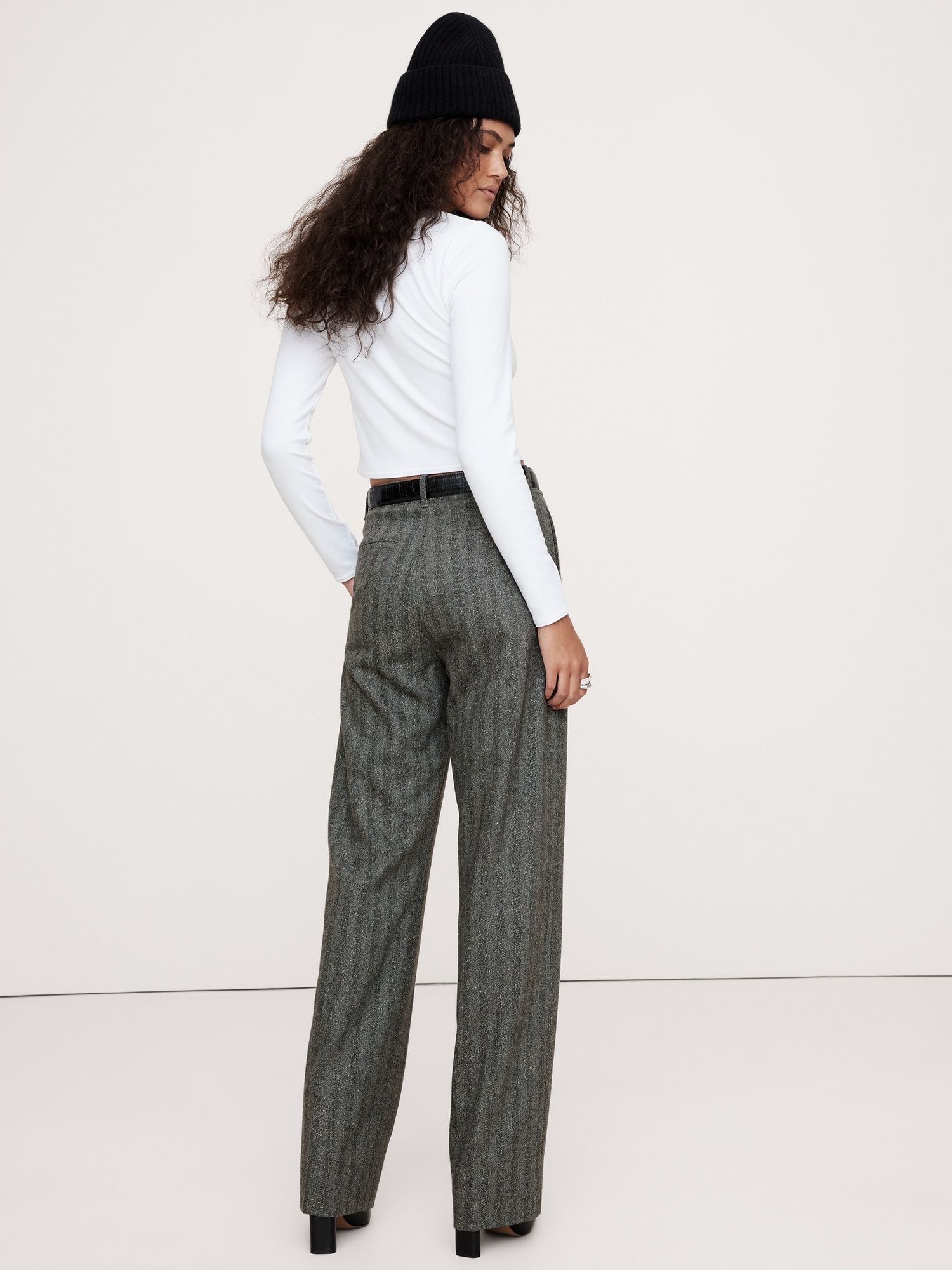 High-Rise Modern Straight Herringbone Pant