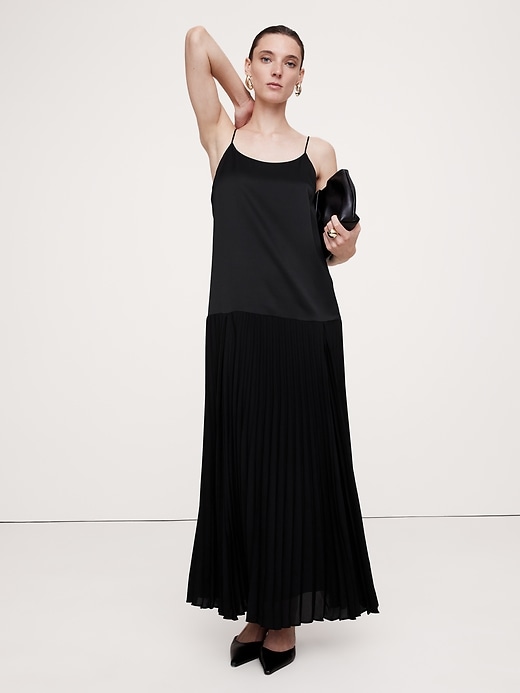 Pleated Drop-Waist Maxi Dress | Banana Republic
