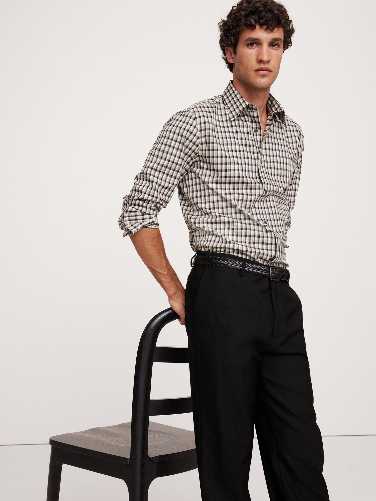 Slim Wrinkle-Resistant Dress Shirt