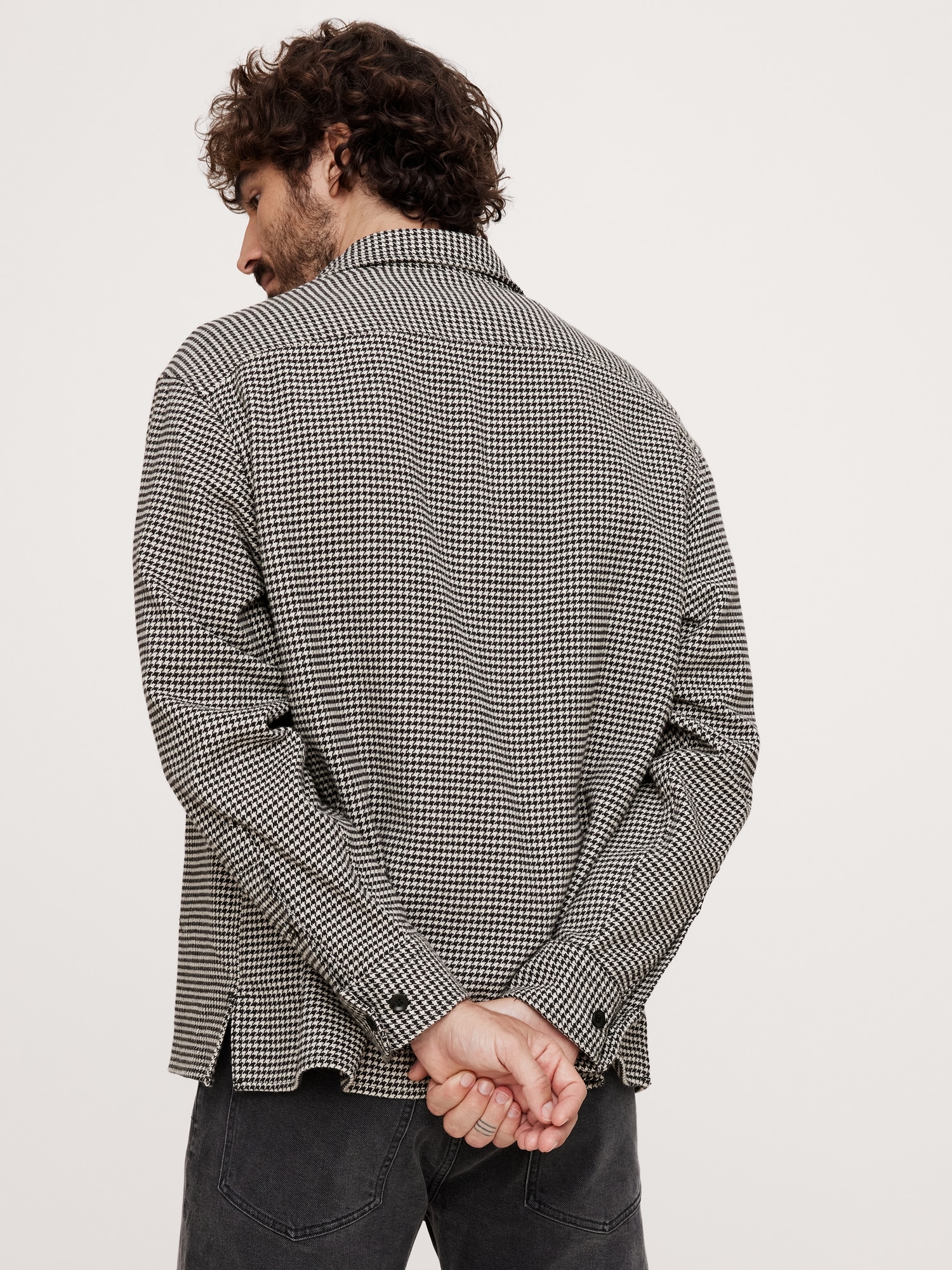 Relaxed Flannel Overshirt