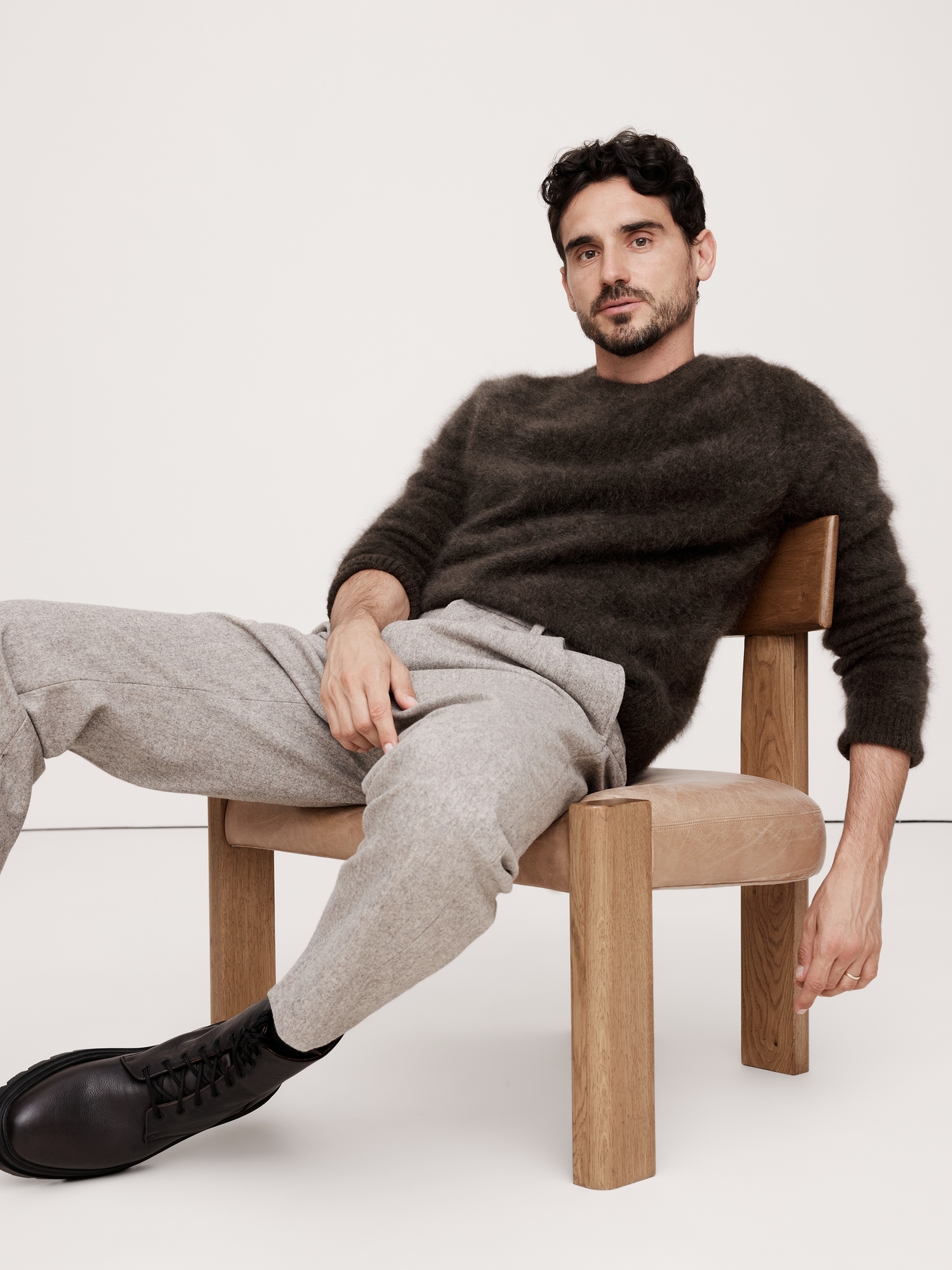 Relaxed Brushed Cashmere Crew-Neck Sweater