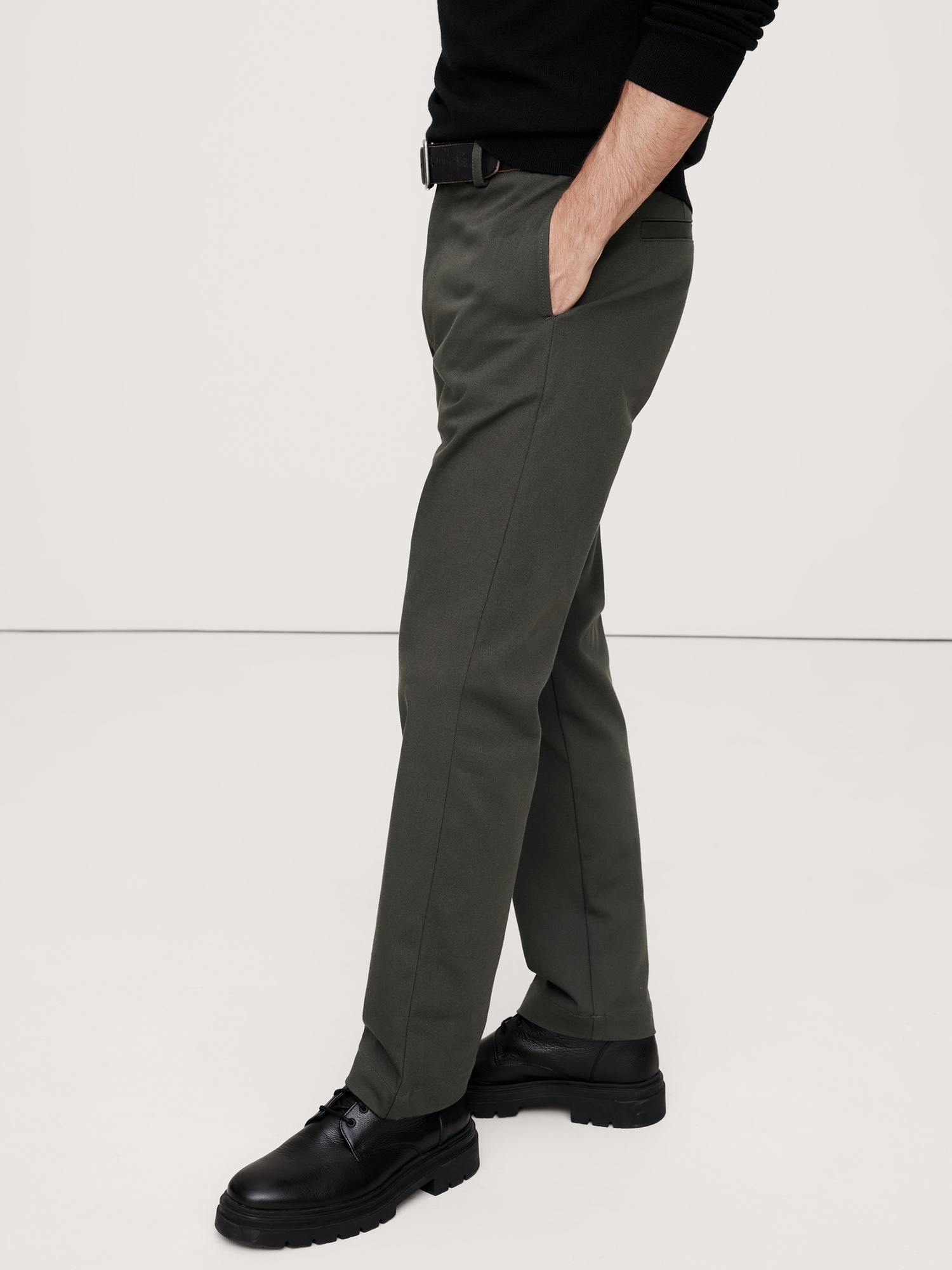 Straight Italian-Stretch Chino