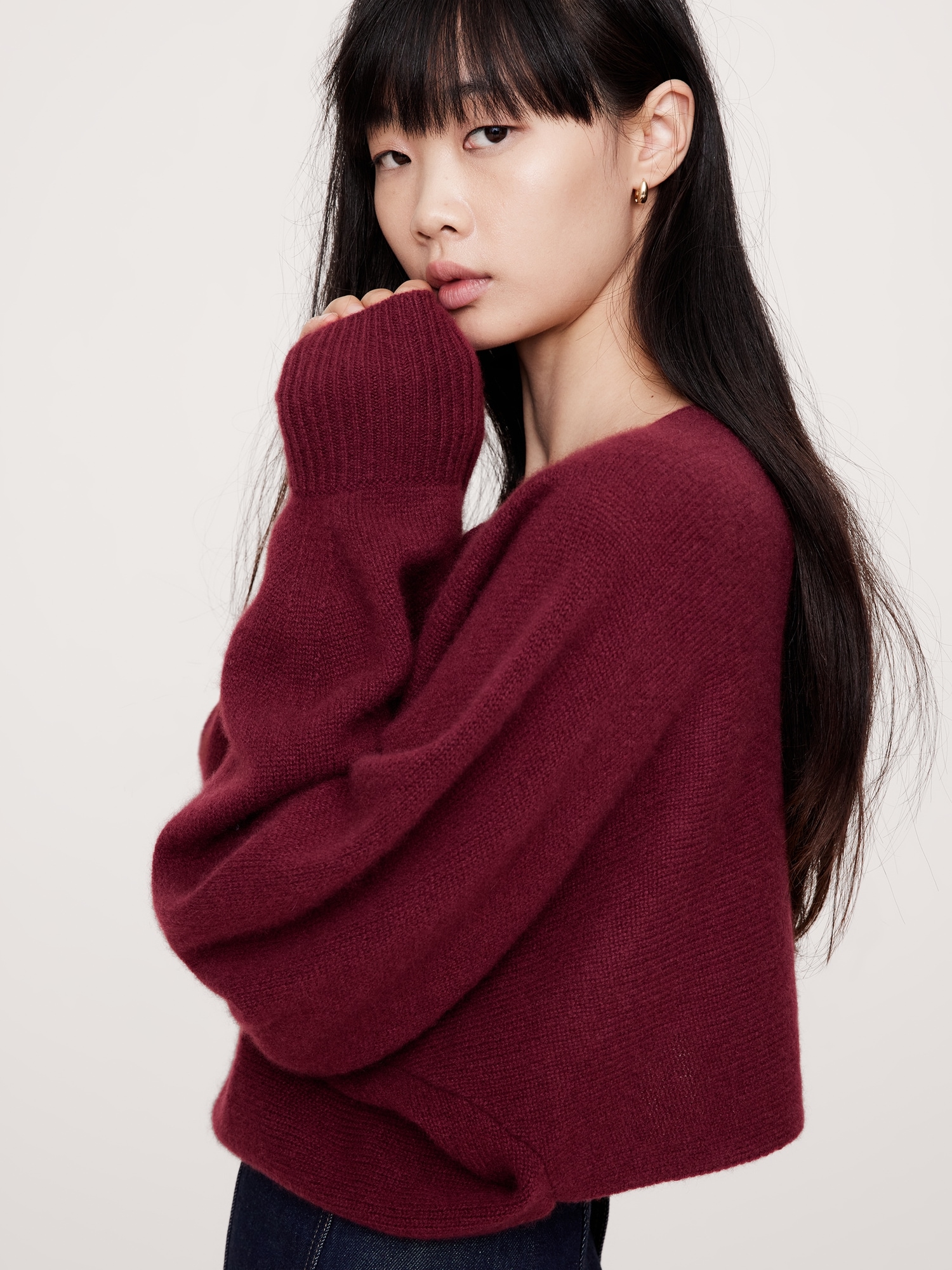 Midweight Cashmere Cropped Sweater