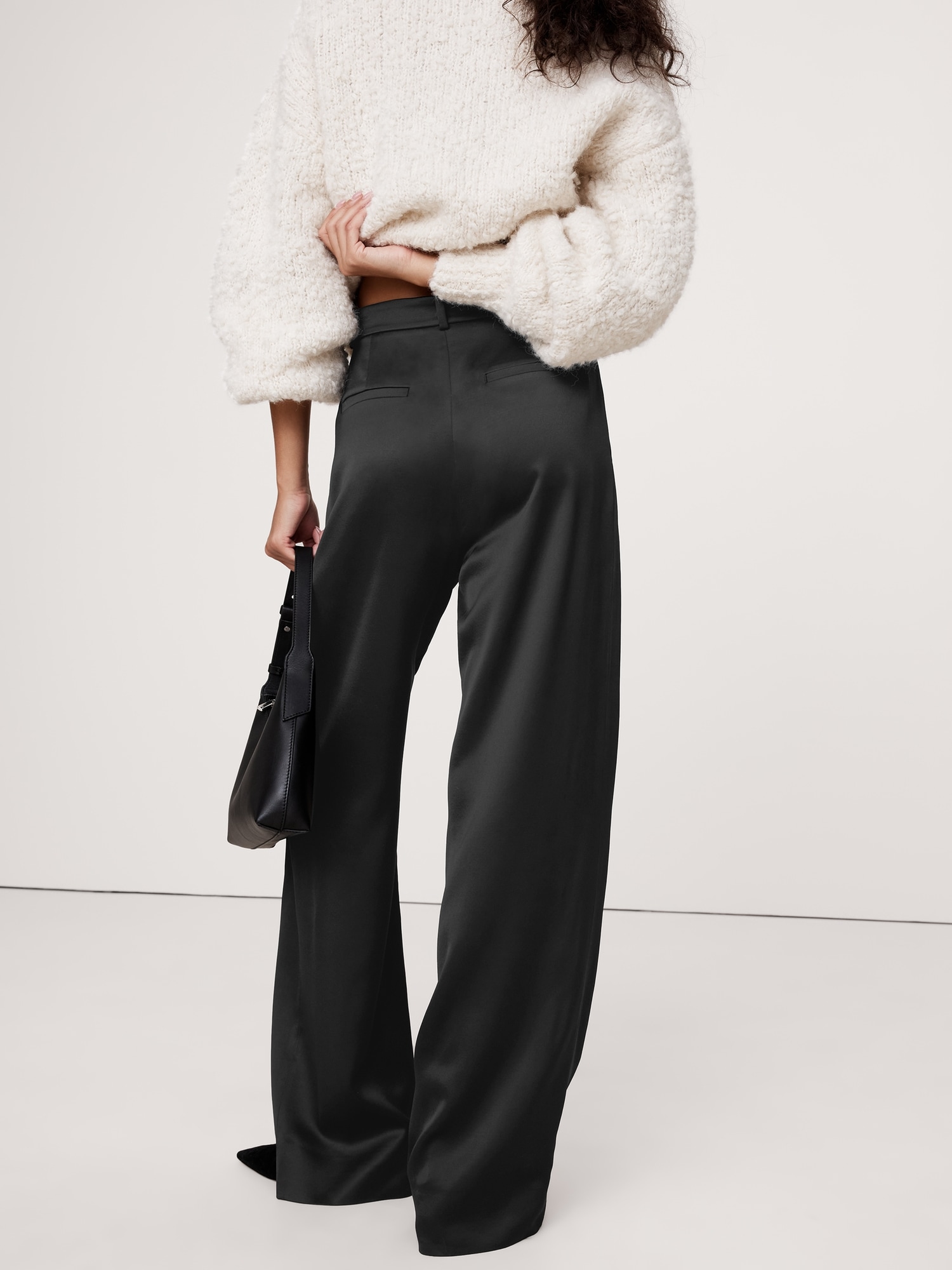 High-Rise Wide-Leg Wool Pant