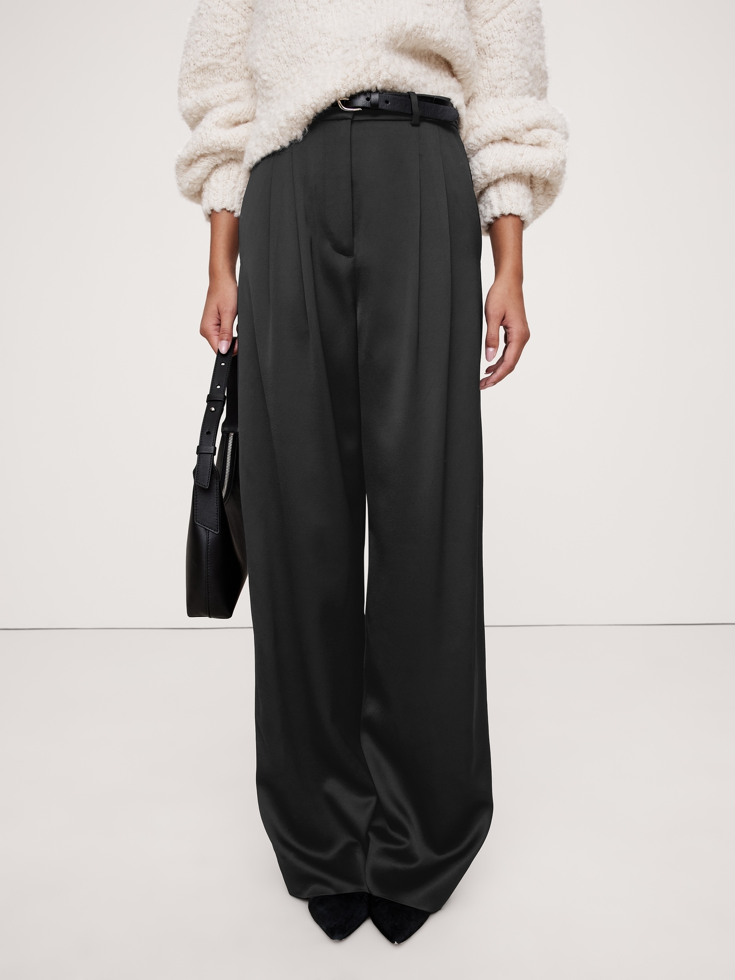 High-Rise Wide-Leg Wool Pant