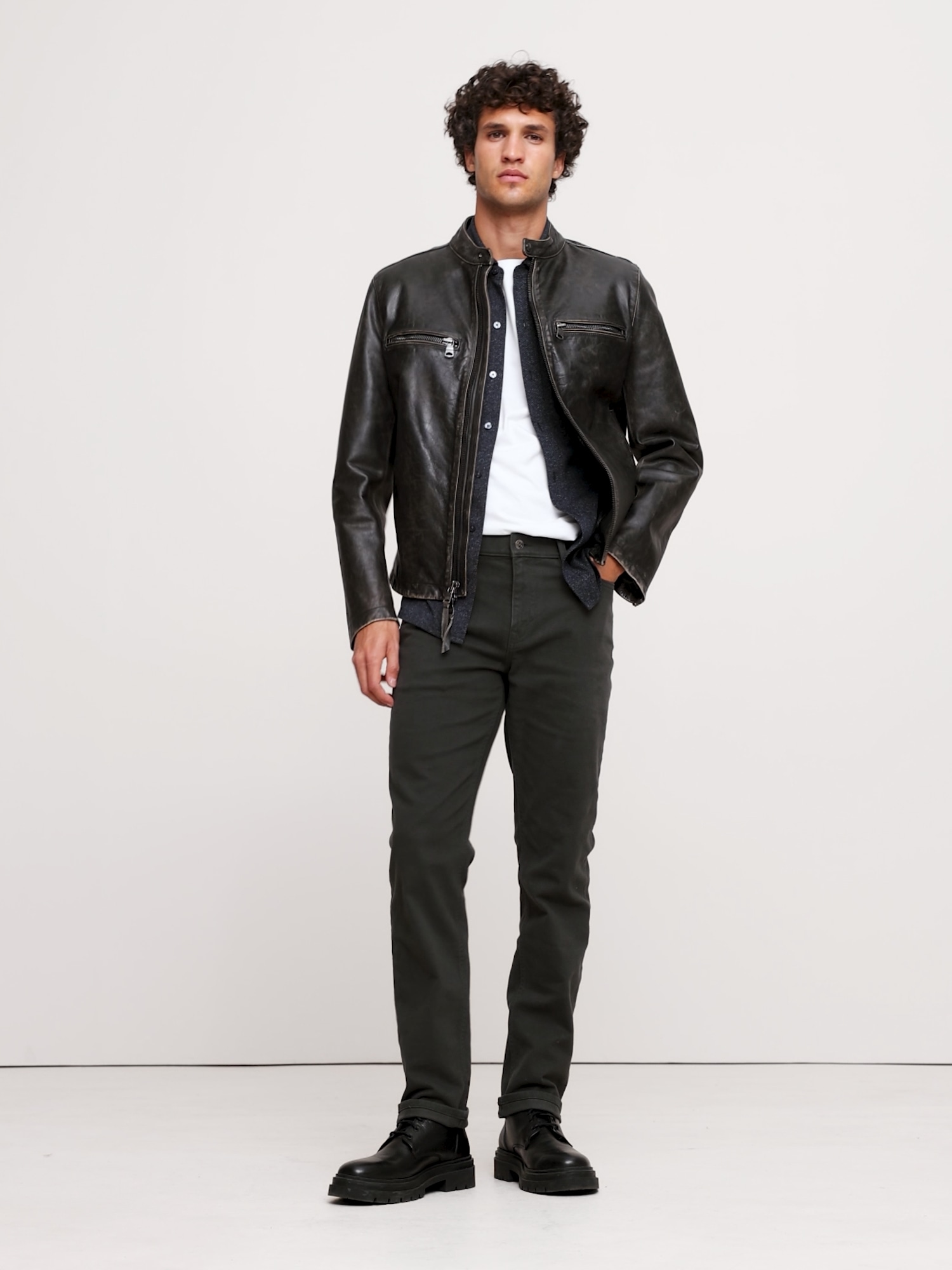 Image number 2 showing, Slim Brushed Traveler Pant