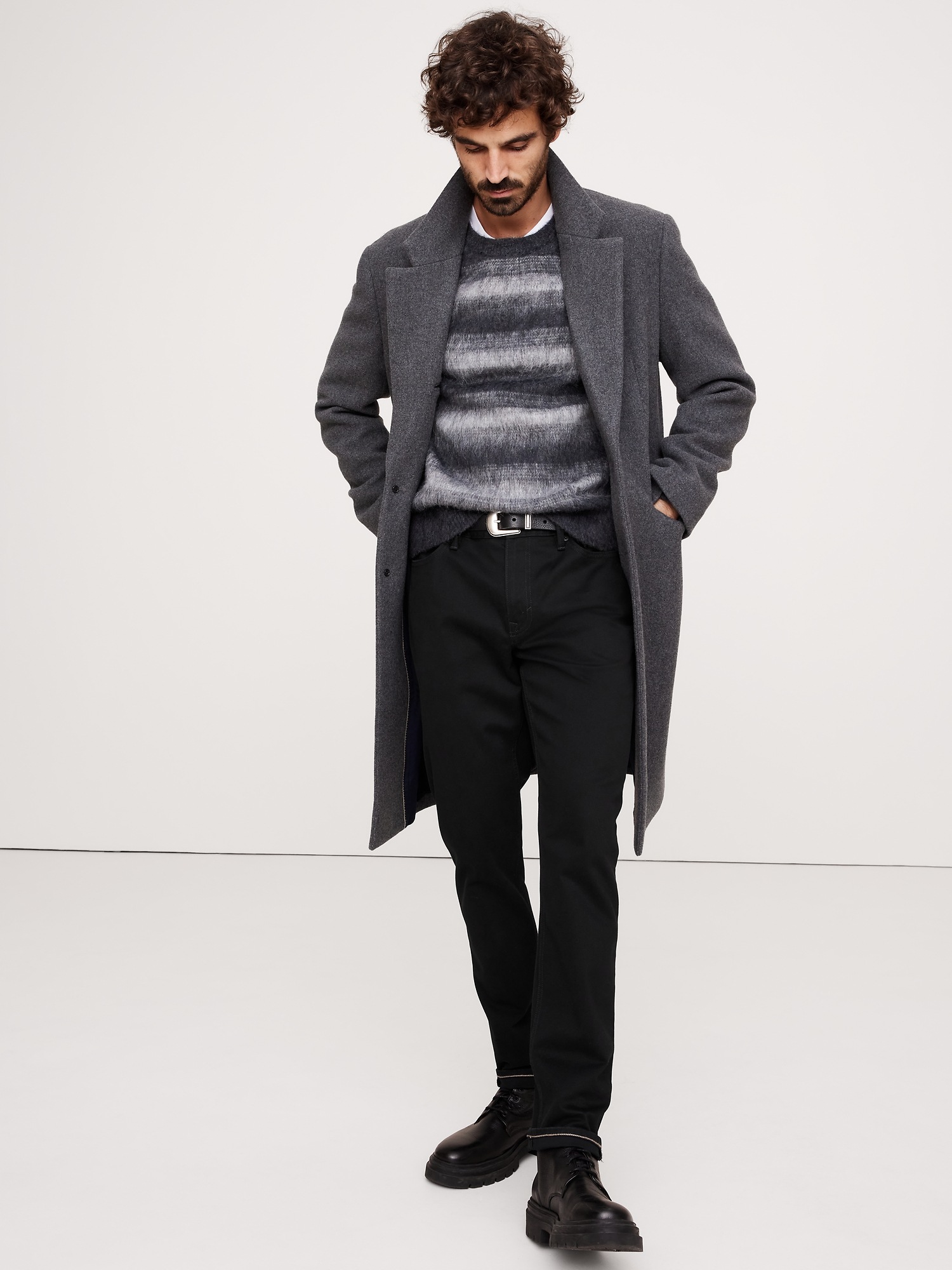 Мужские брюки Banana Republic Skinny Traveler Pant, цвет: Чёрный