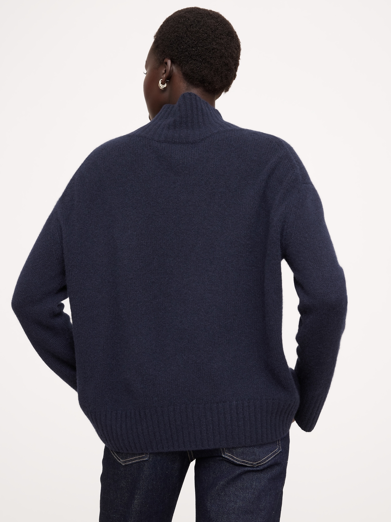 Oversized Midweight Cashmere Turtleneck Sweater