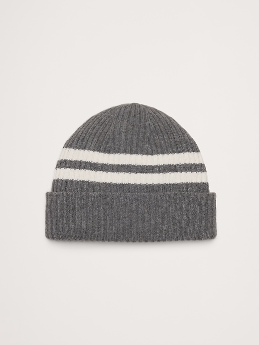Reversible Merino-Blend Beanie | Banana Republic display picture 2