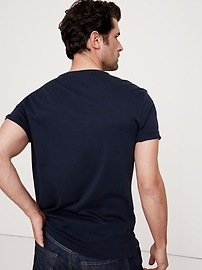 Luxury-Touch T-Shirt