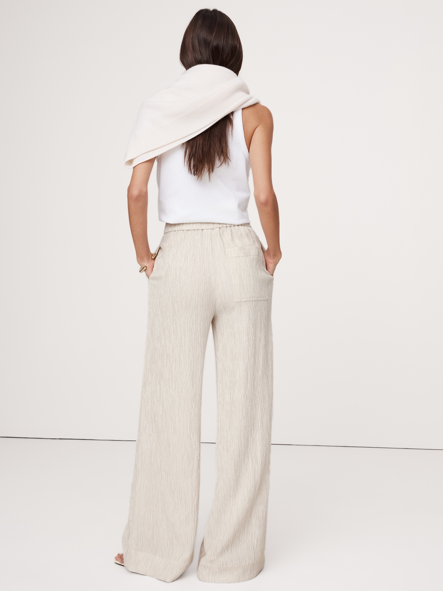 Crinkle Crepe Pull-On Pant