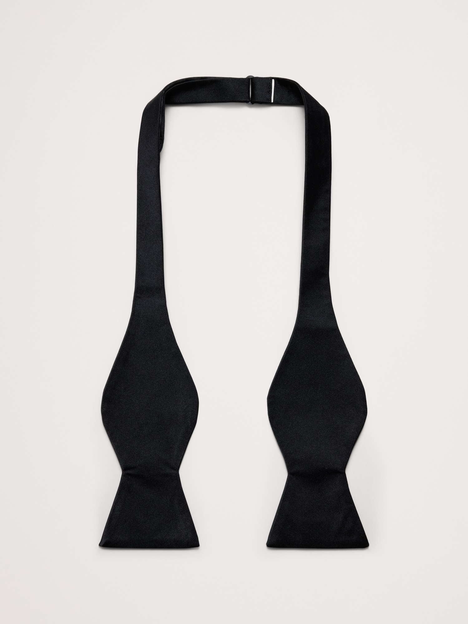 Мужской галстук-бабочка Banana Republic Signature Silk Bow Tie, цвет: Чёрный — фото 2