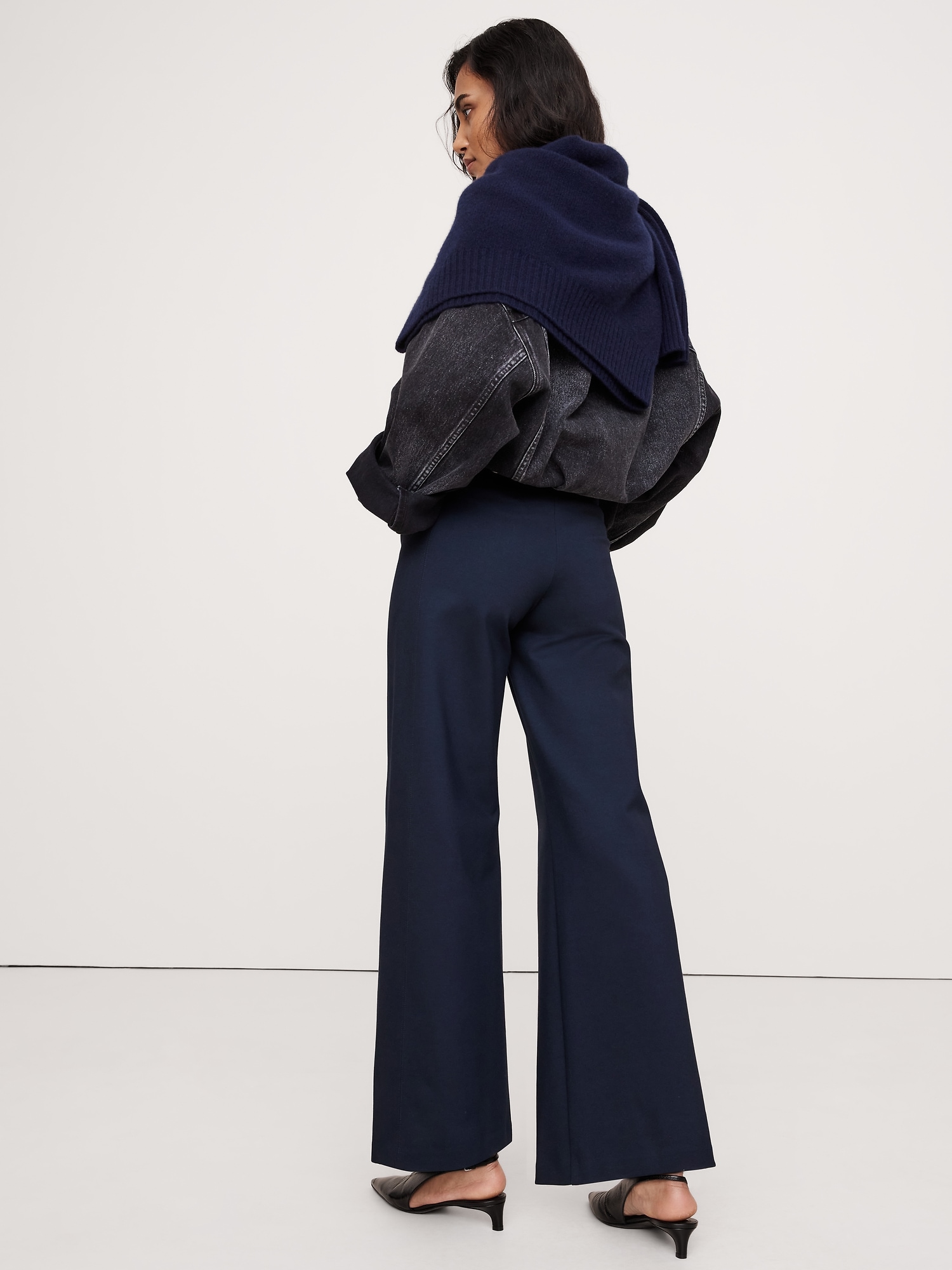 Wide-Leg Everywhere Ponte Ankle Pant