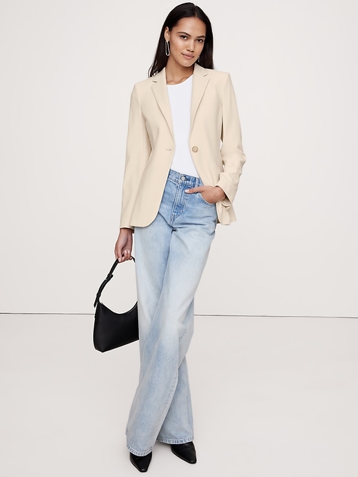 Hourglass Refined Blazer