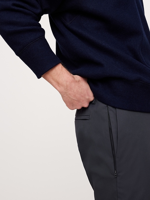 【こうすけ】 BANANA REPUBLIC Athletic Slim Performance Pant | Banana Republic