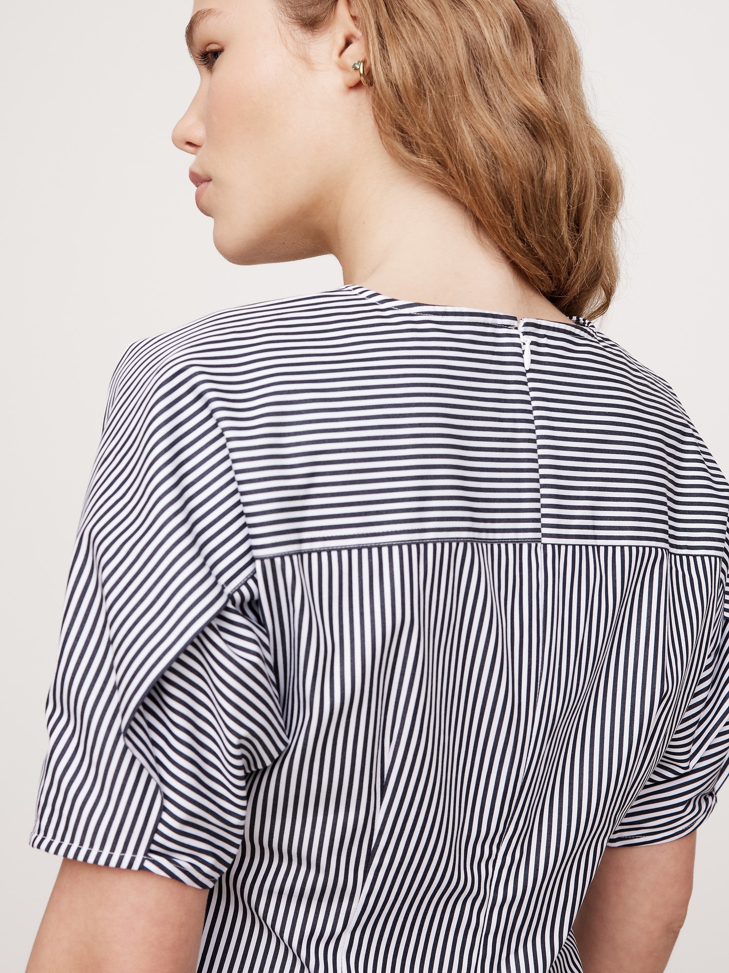 Puff-Sleeve Poplin Top