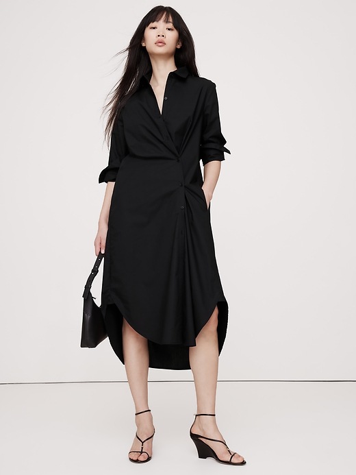 Linen Scoop-Neck Maxi Dress