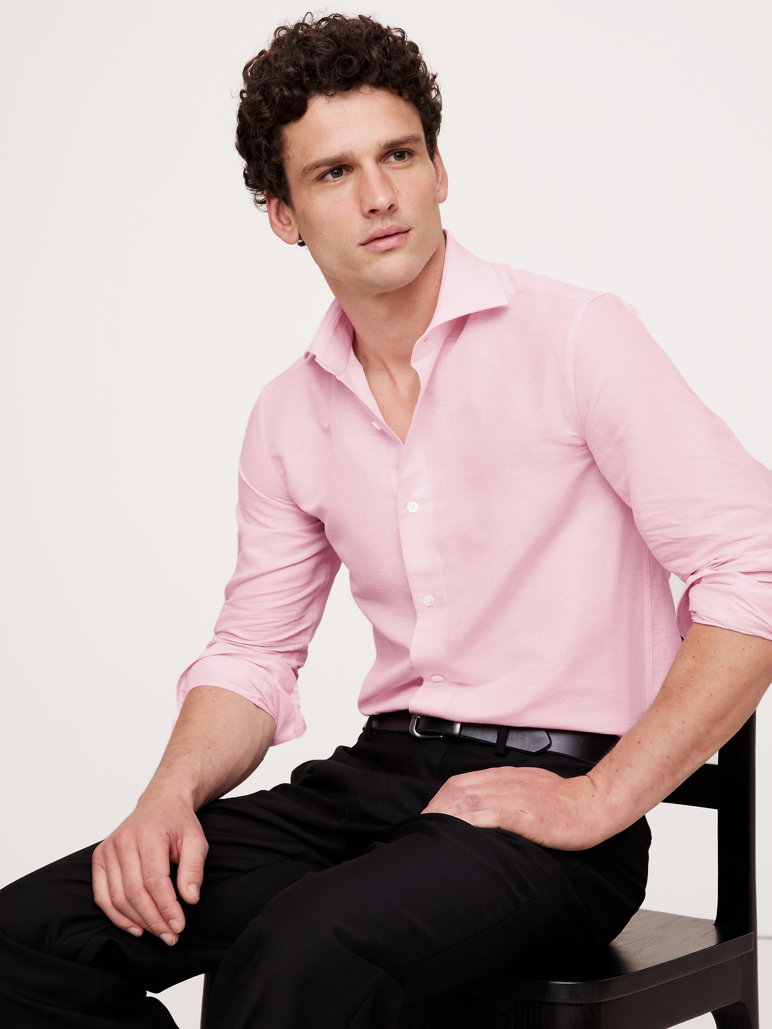 Slim-Fit Linen-Cotton Dress Shirt with Cutaway Collar