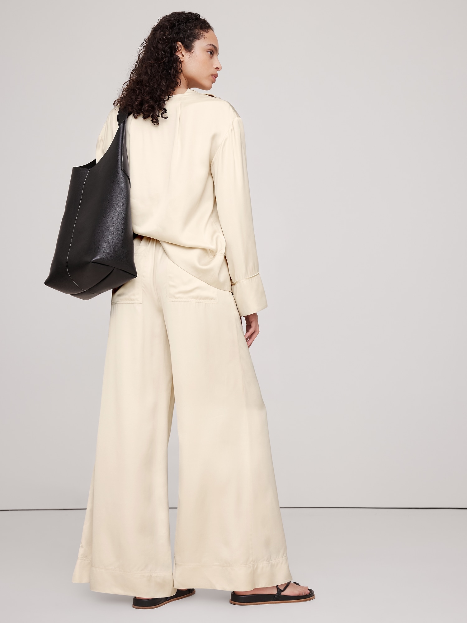 Pull-On Wide Leg Satin Pant