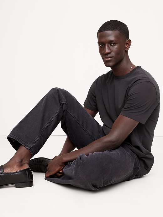 Lightweight Cotton Crew-Neck T-Shirt | Banana Republic