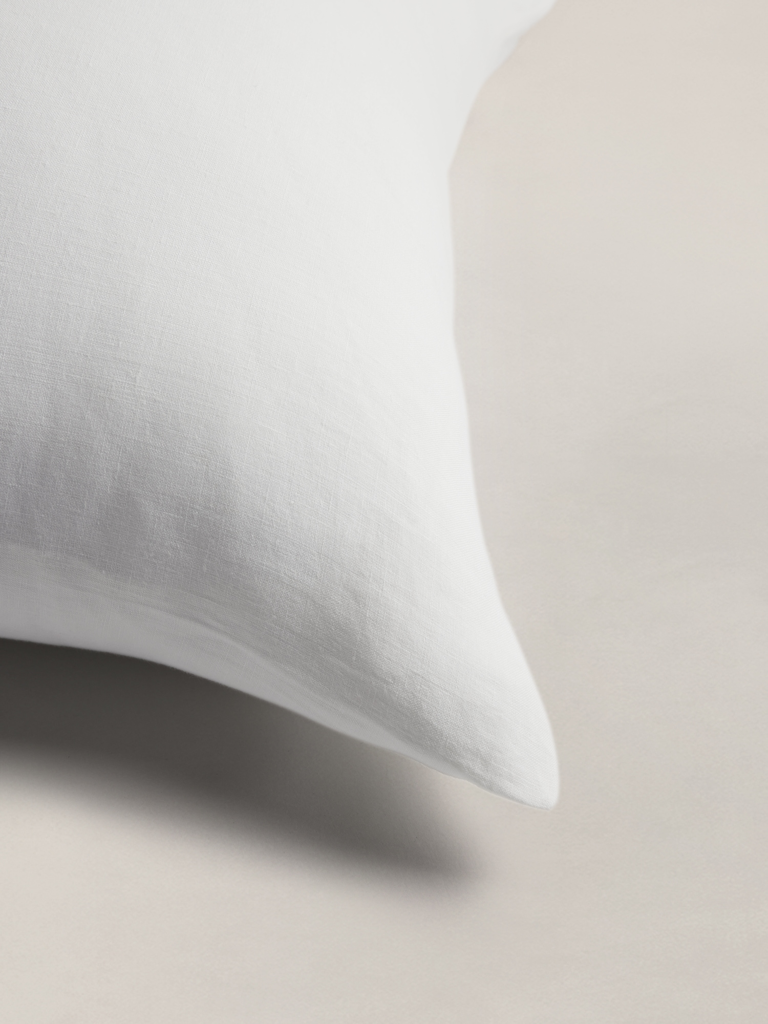 Fine Linen Sham Set