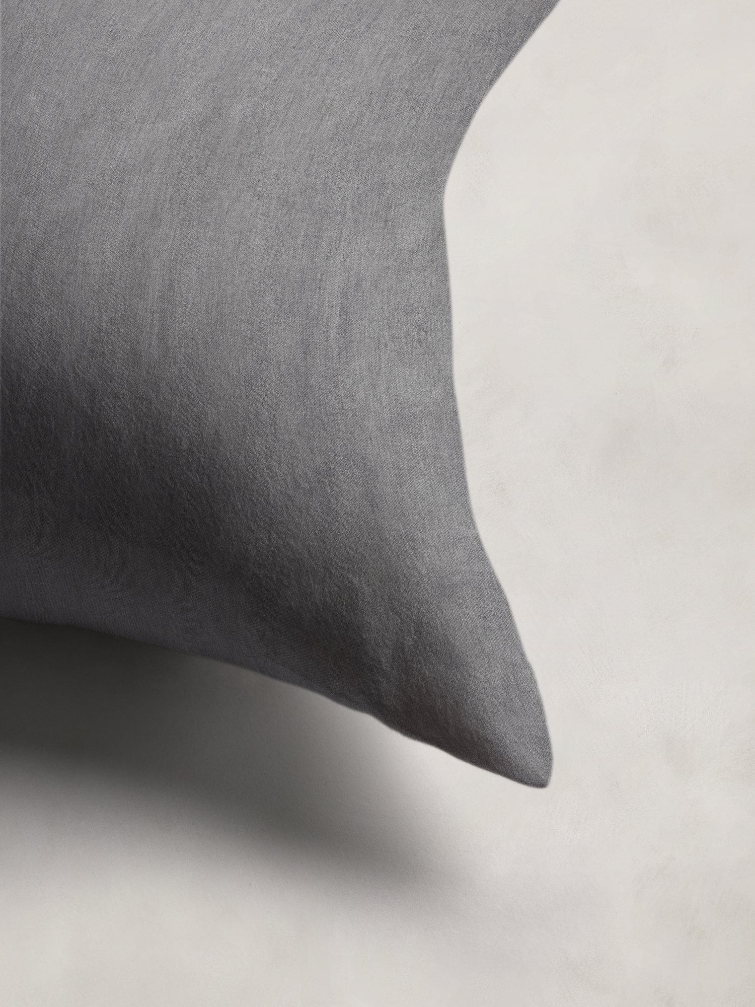 Image number 3 showing, Cotton-Cashmere-Silk Sham Set