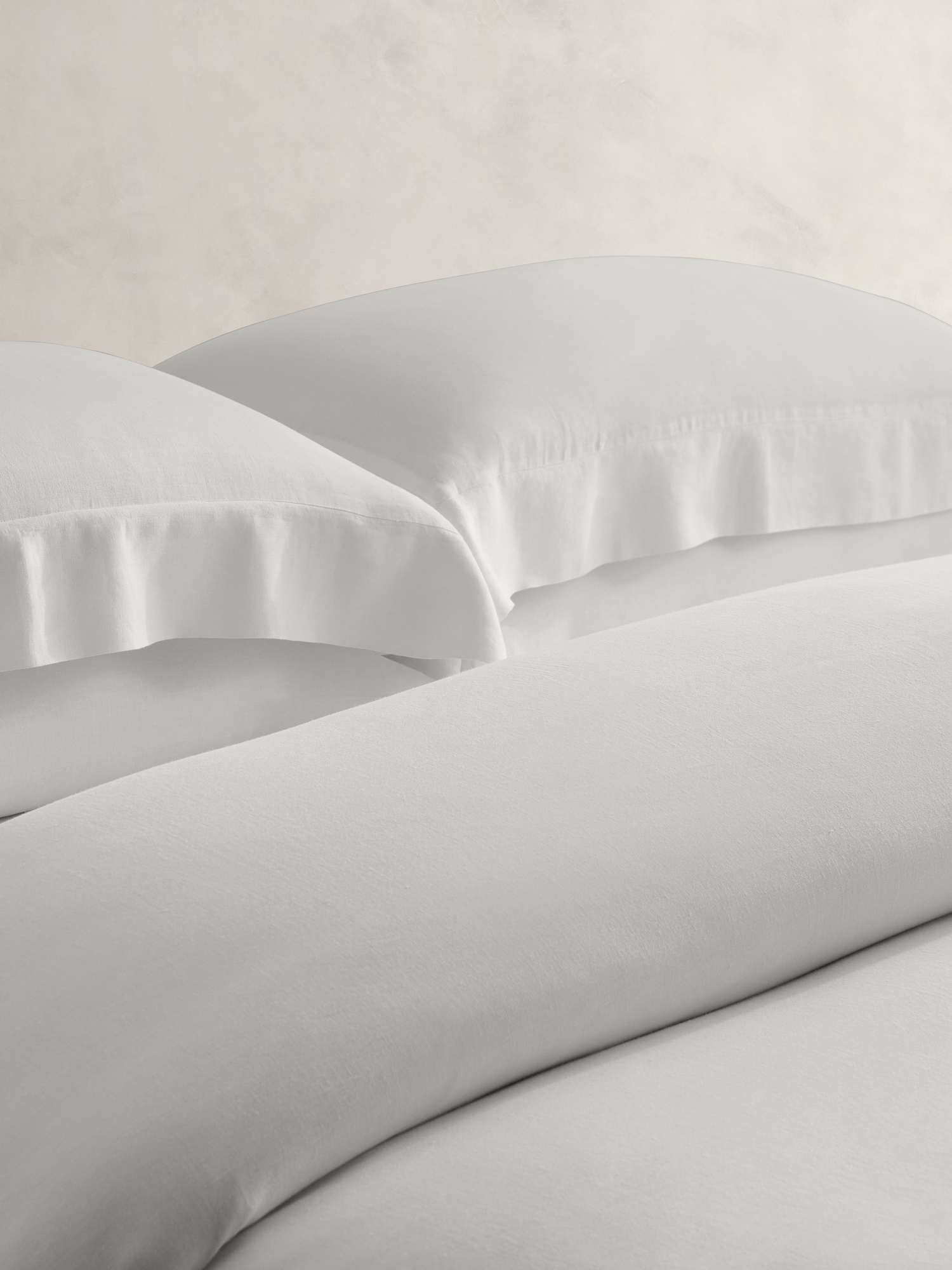 Image number 2 showing, Fine Linen Duvet Cover