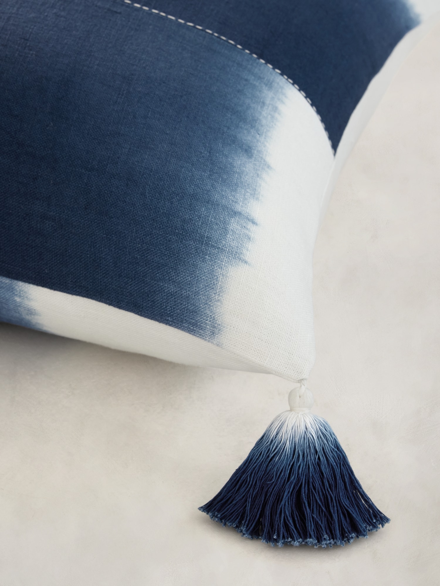 Image number 4 showing, Ombré Linen Pillow