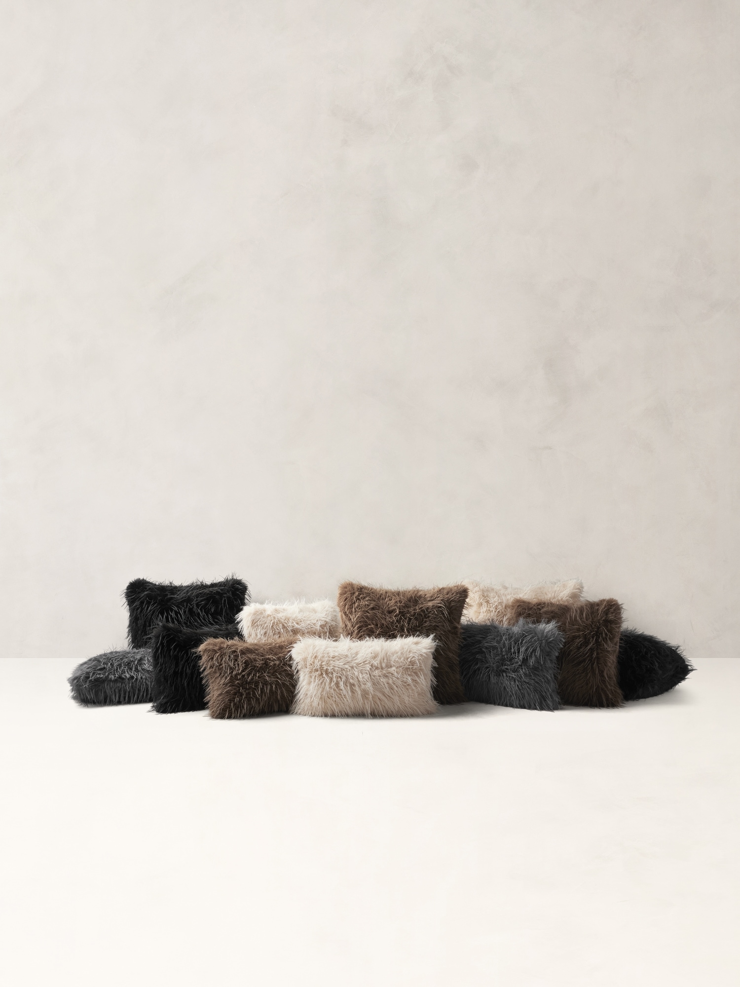 Image number 4 showing, Tipped Faux Fur Pillow