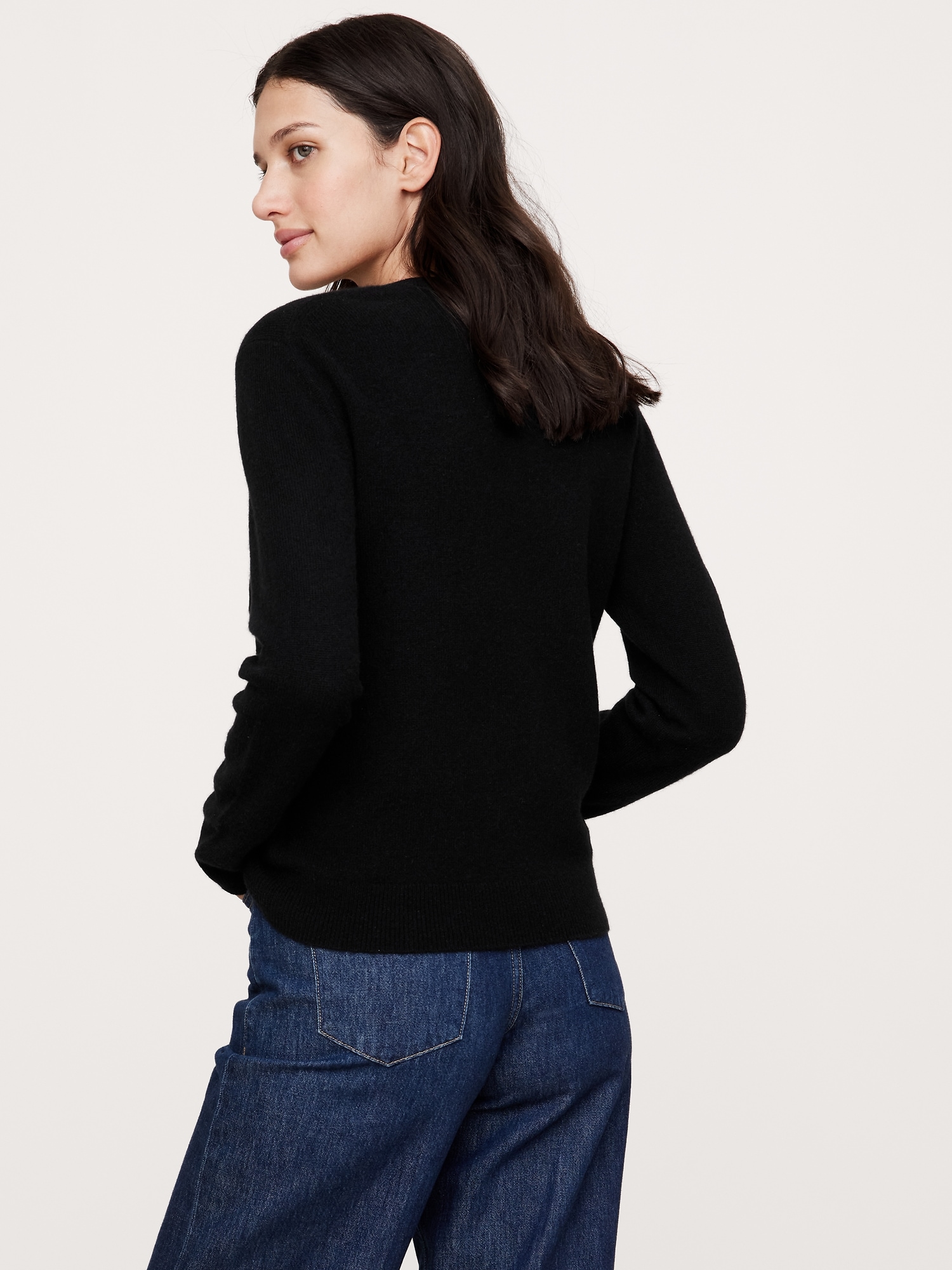 Lightweight Cashmere Crew-Neck Sweater