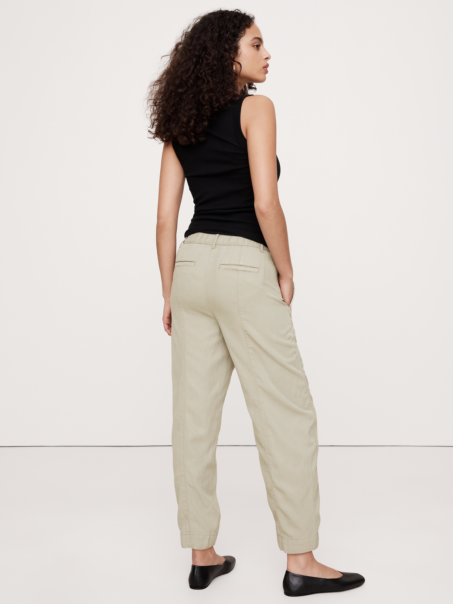 Soma High-Rise Barrel-Leg Pant