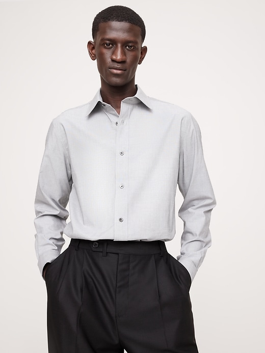 Standard-Fit Wrinkle-Resistant Dress Shirt
