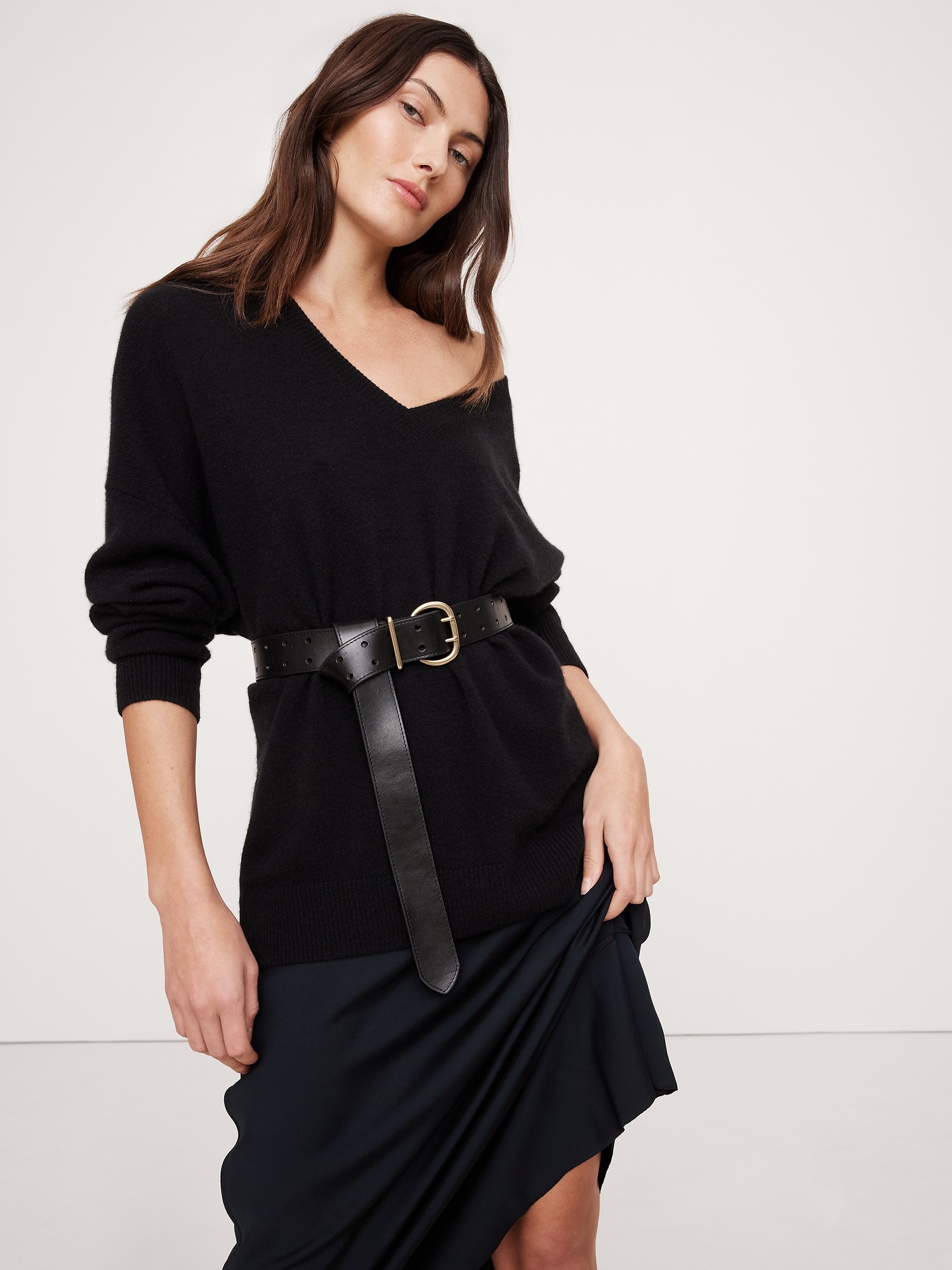 Женский ремень Banana Republic Leather Double-Punch Waist Belt, цвет: Чёрный — фото 4