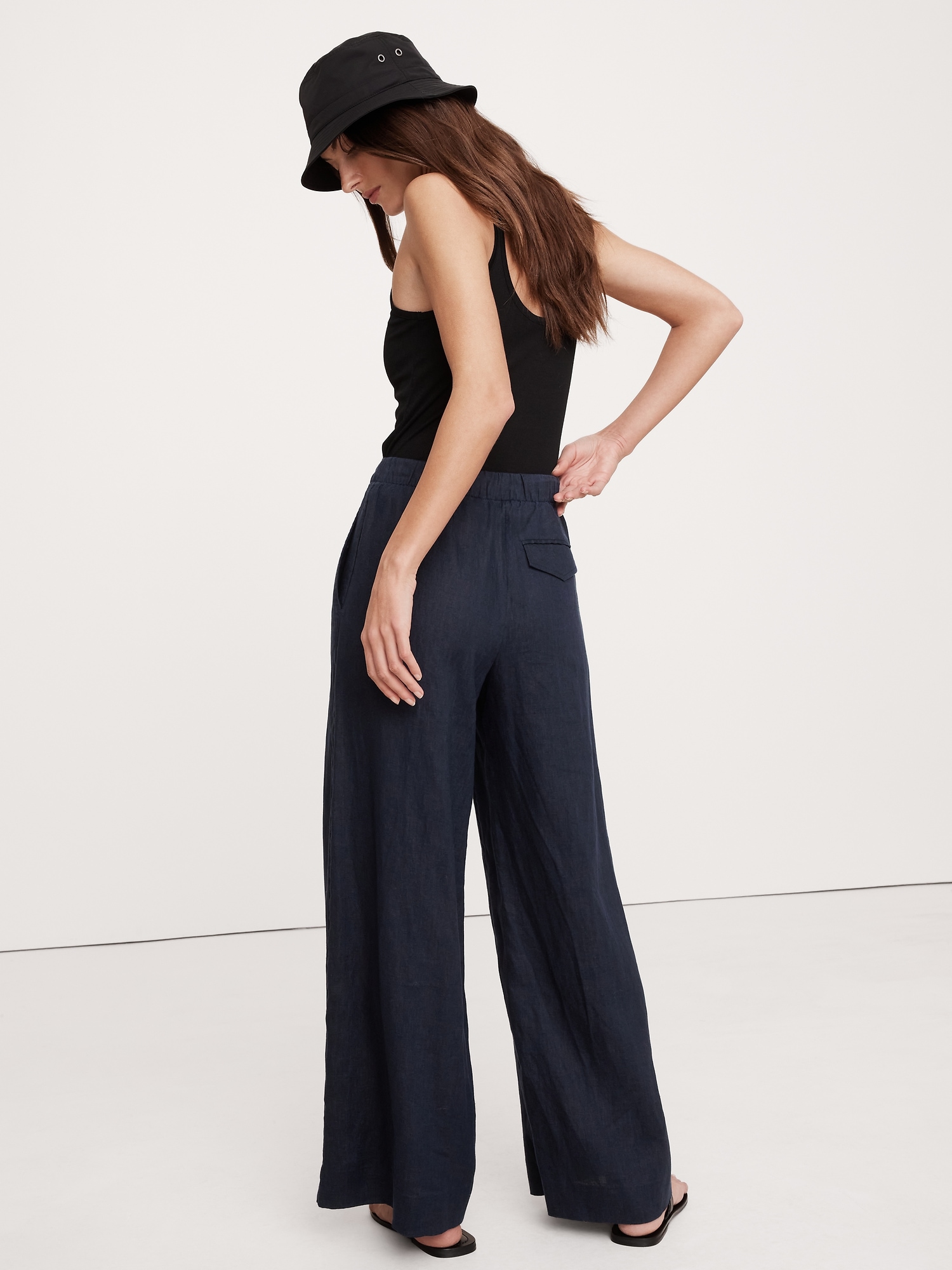 High-Rise Wide-Leg Linen Pull-On Pant