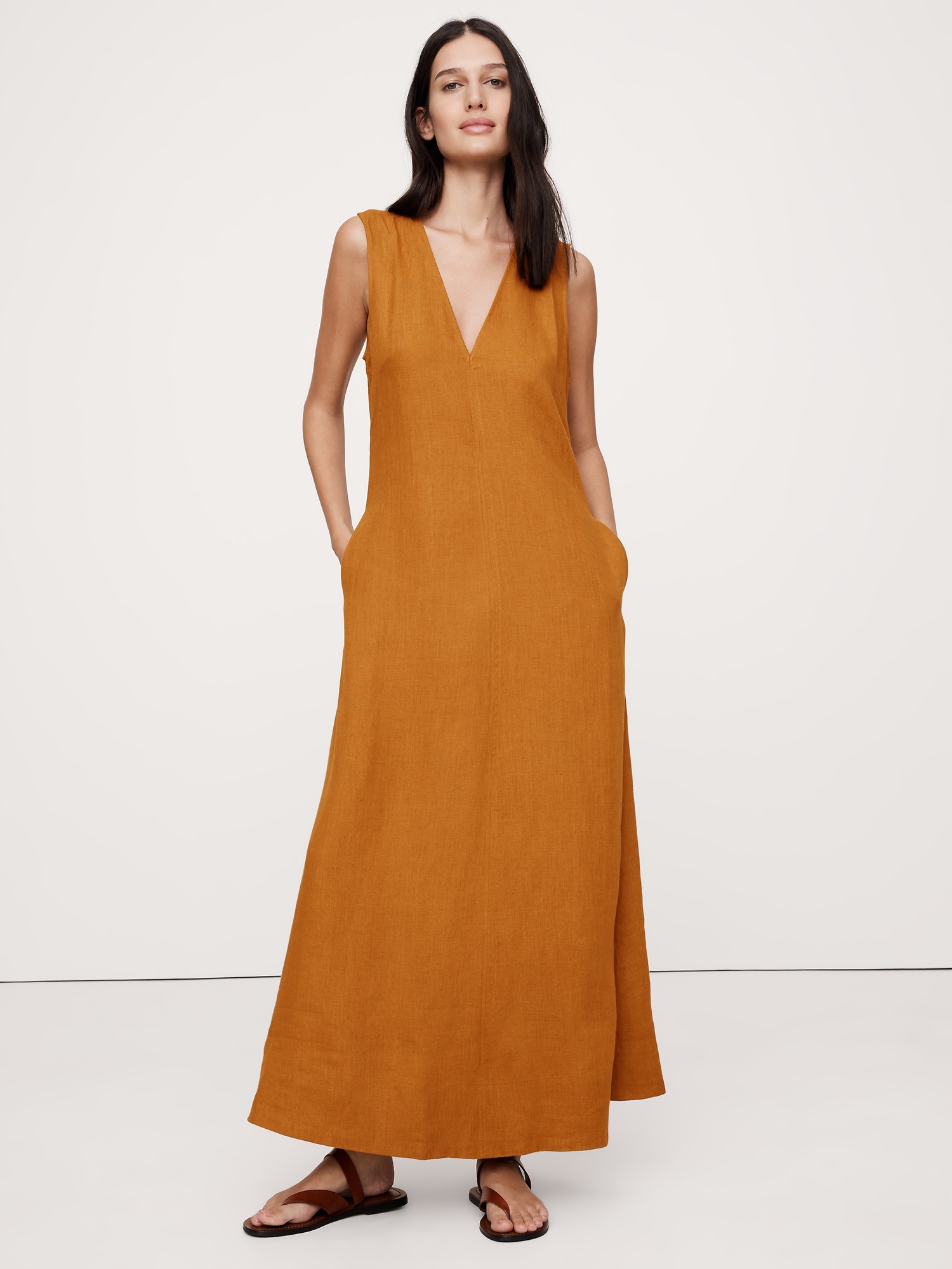 Linen V-Neck Maxi Dress