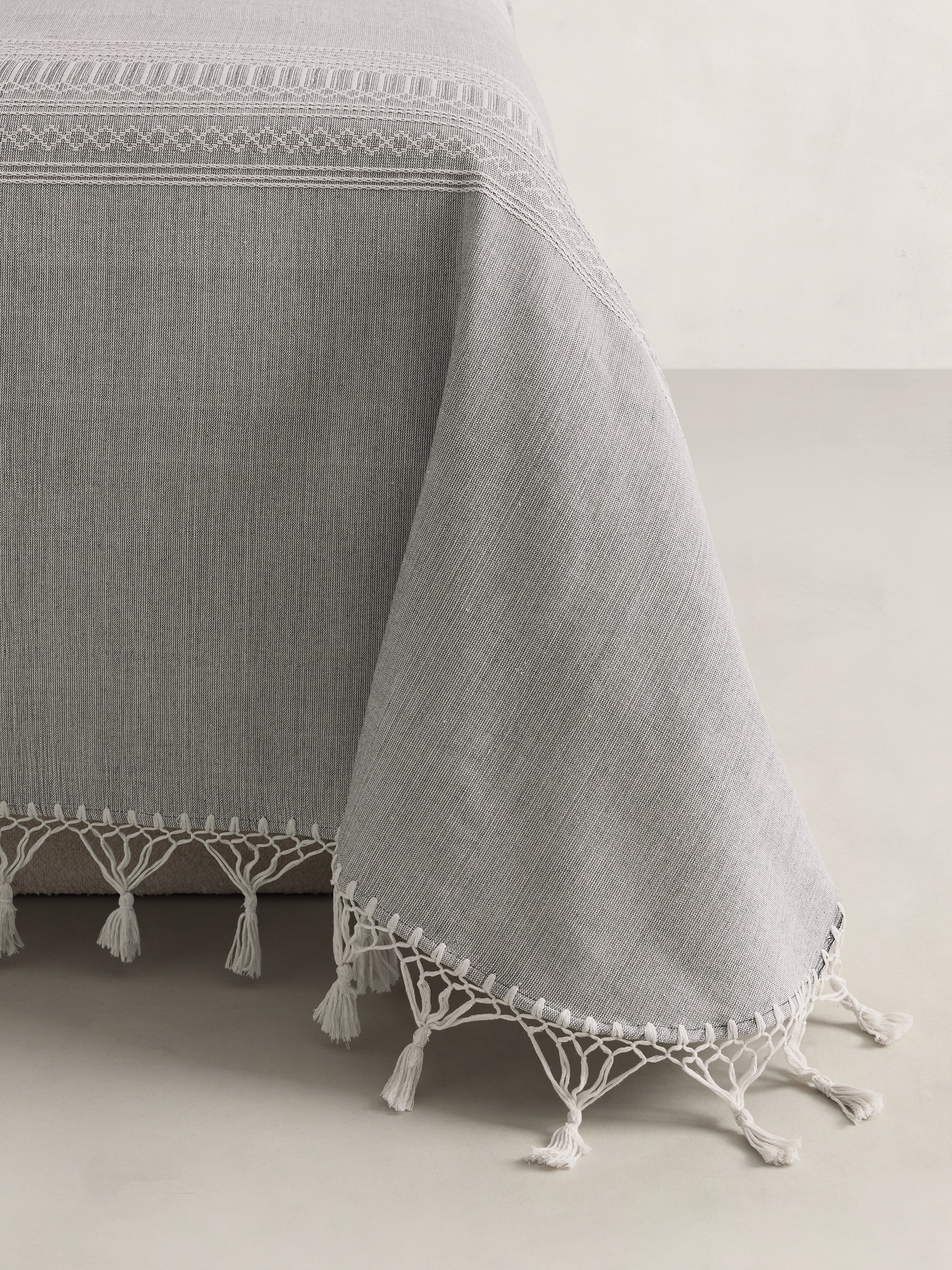 Image number 8 showing, Tasseled-Fringe Cotton Coverlet
