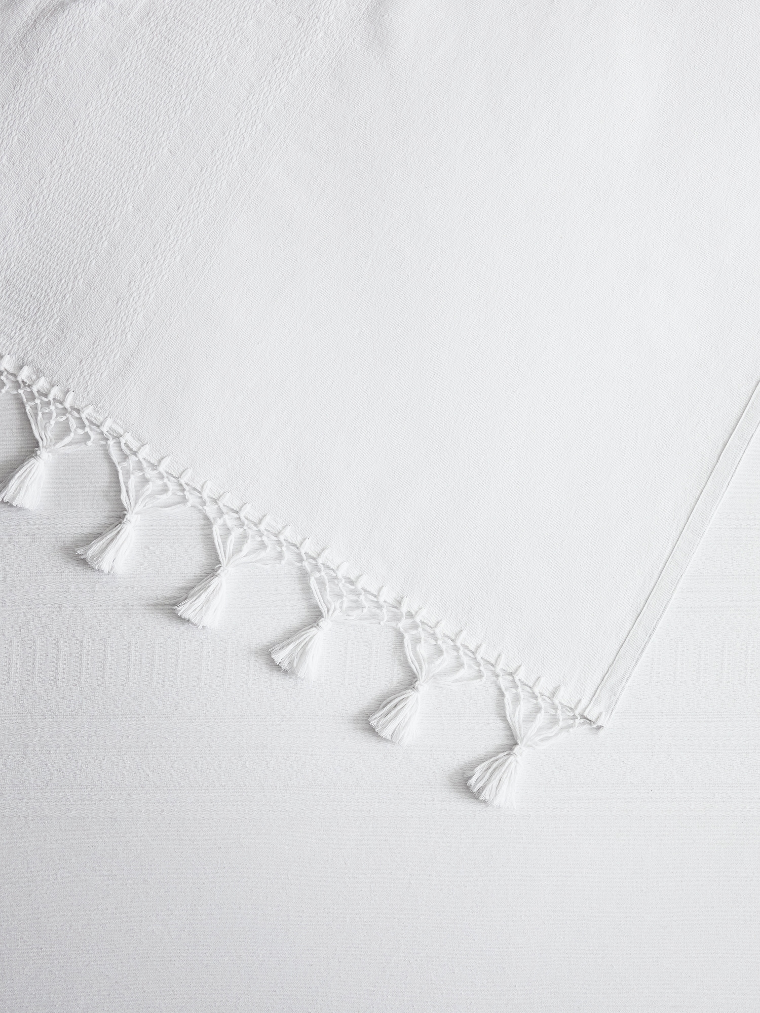Image number 7 showing, Tasseled-Fringe Cotton Coverlet
