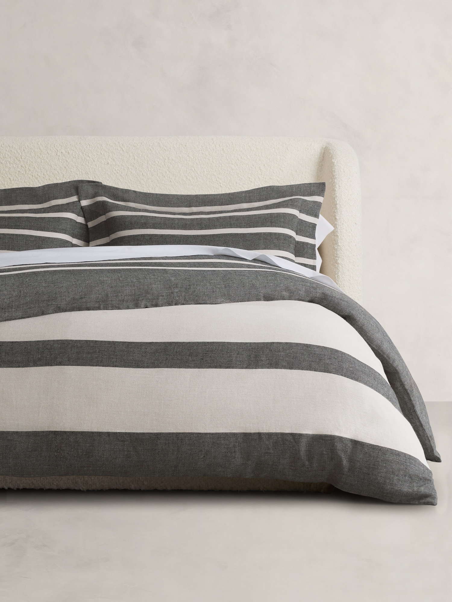 Bold Stripe Linen Duvet