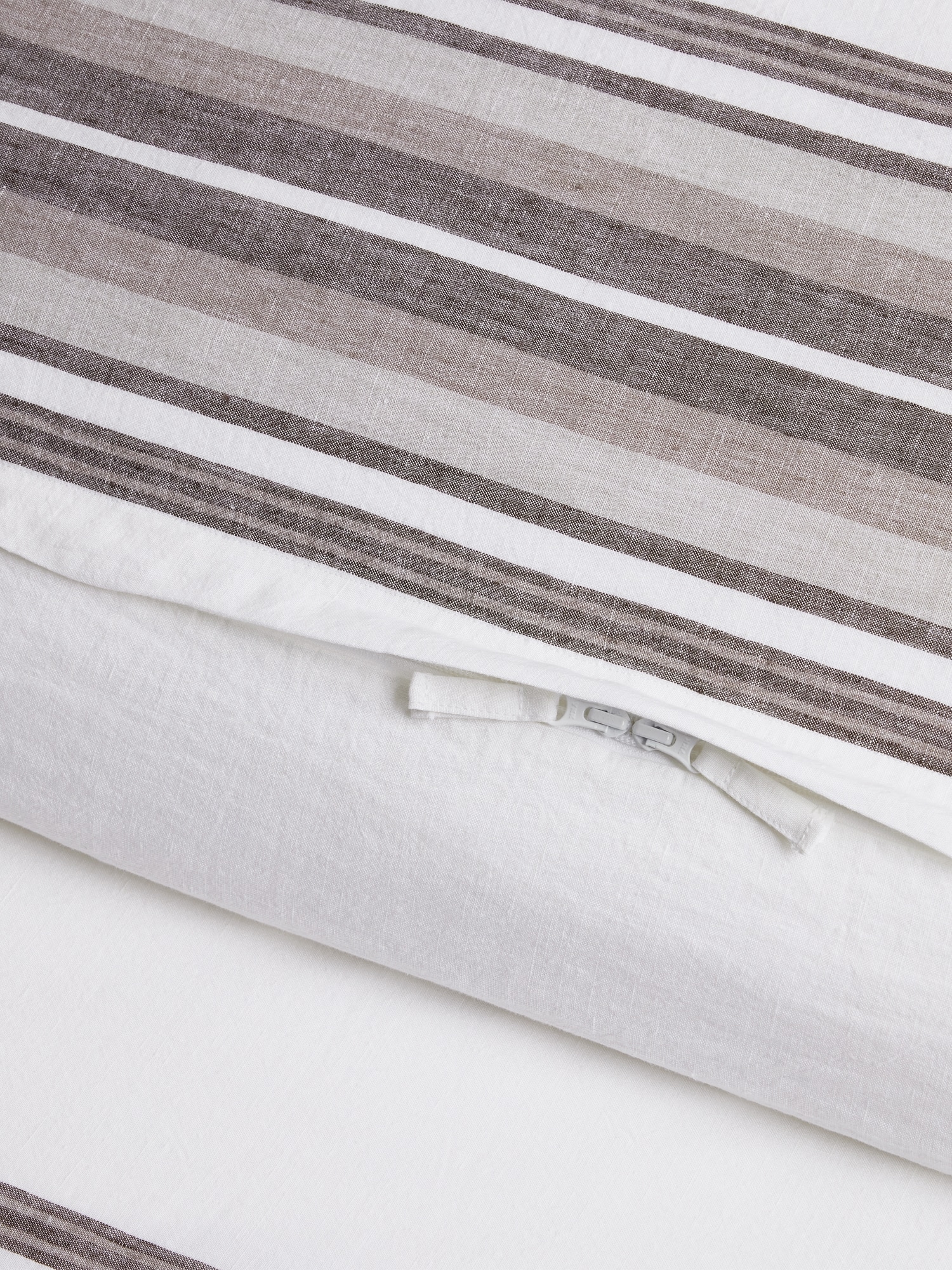 Image number 4 showing, Multi-Stripe Linen Duvet Cover