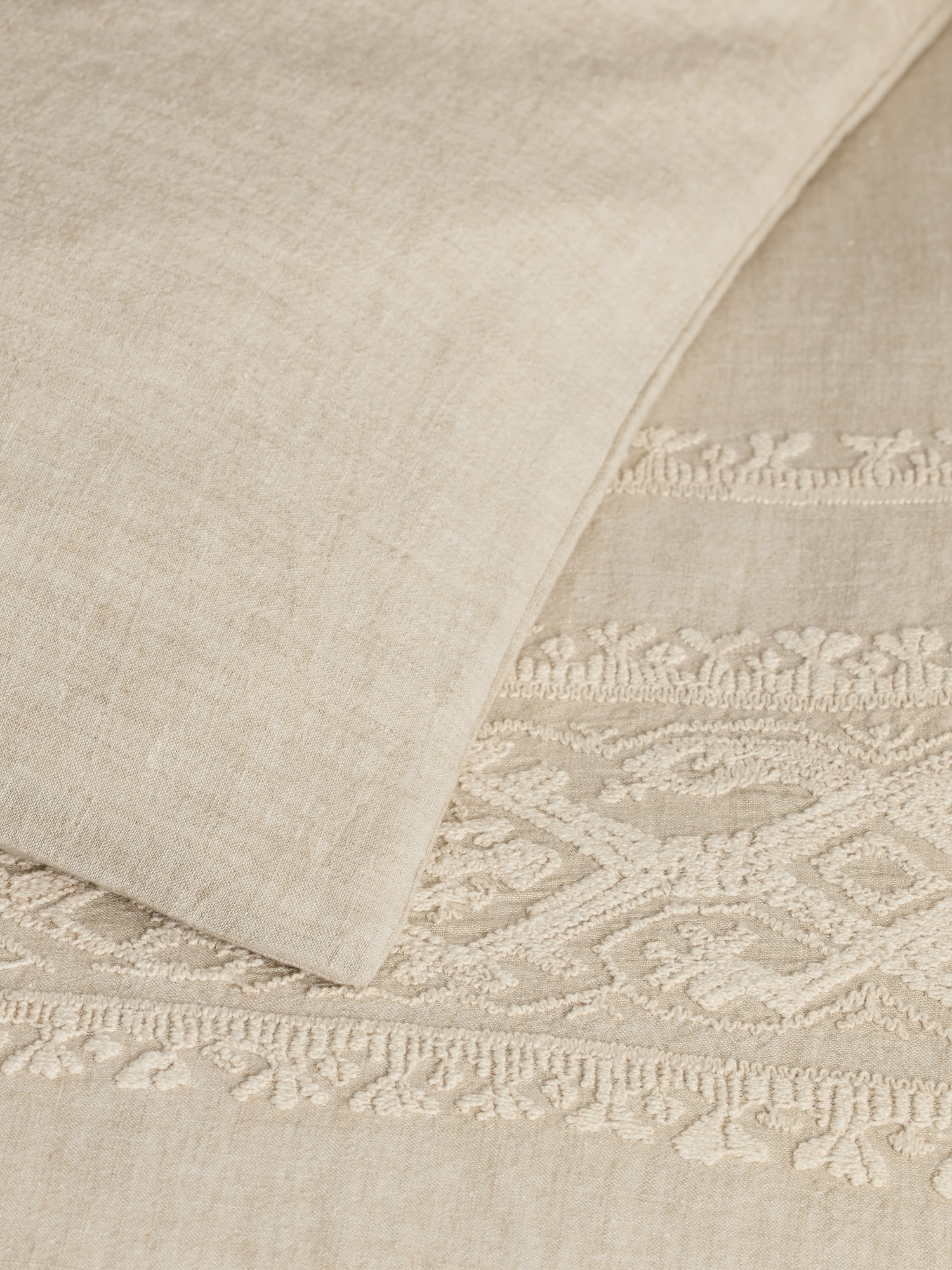Embroidered Linen-Cotton Duvet Cover