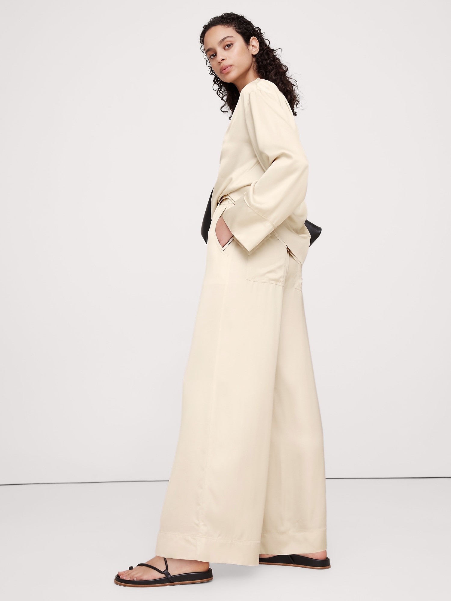 Pull-On Wide Leg Satin Pant