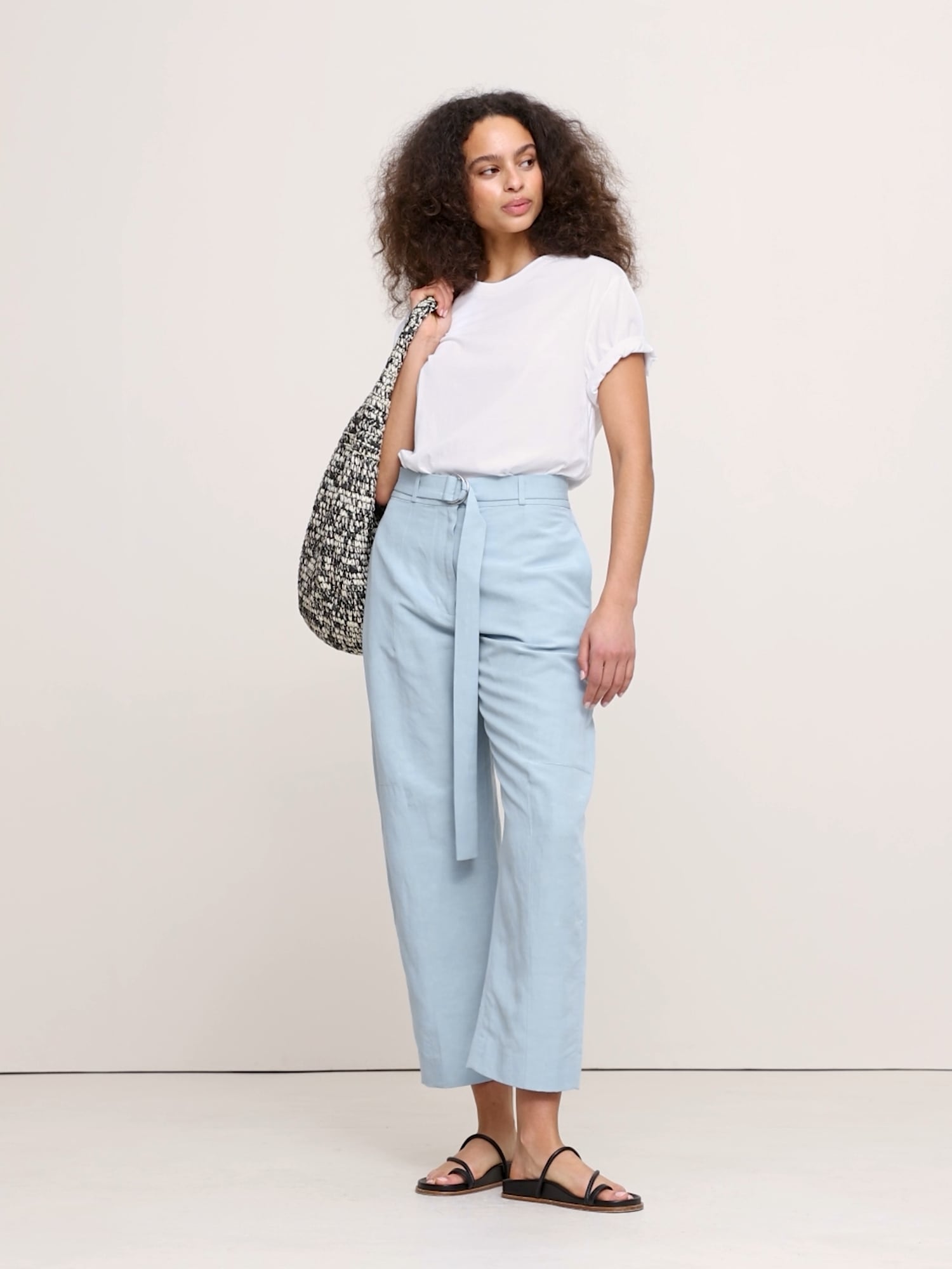 Image number 2 showing, High-Rise Barrel Tencel™-Linen Pant