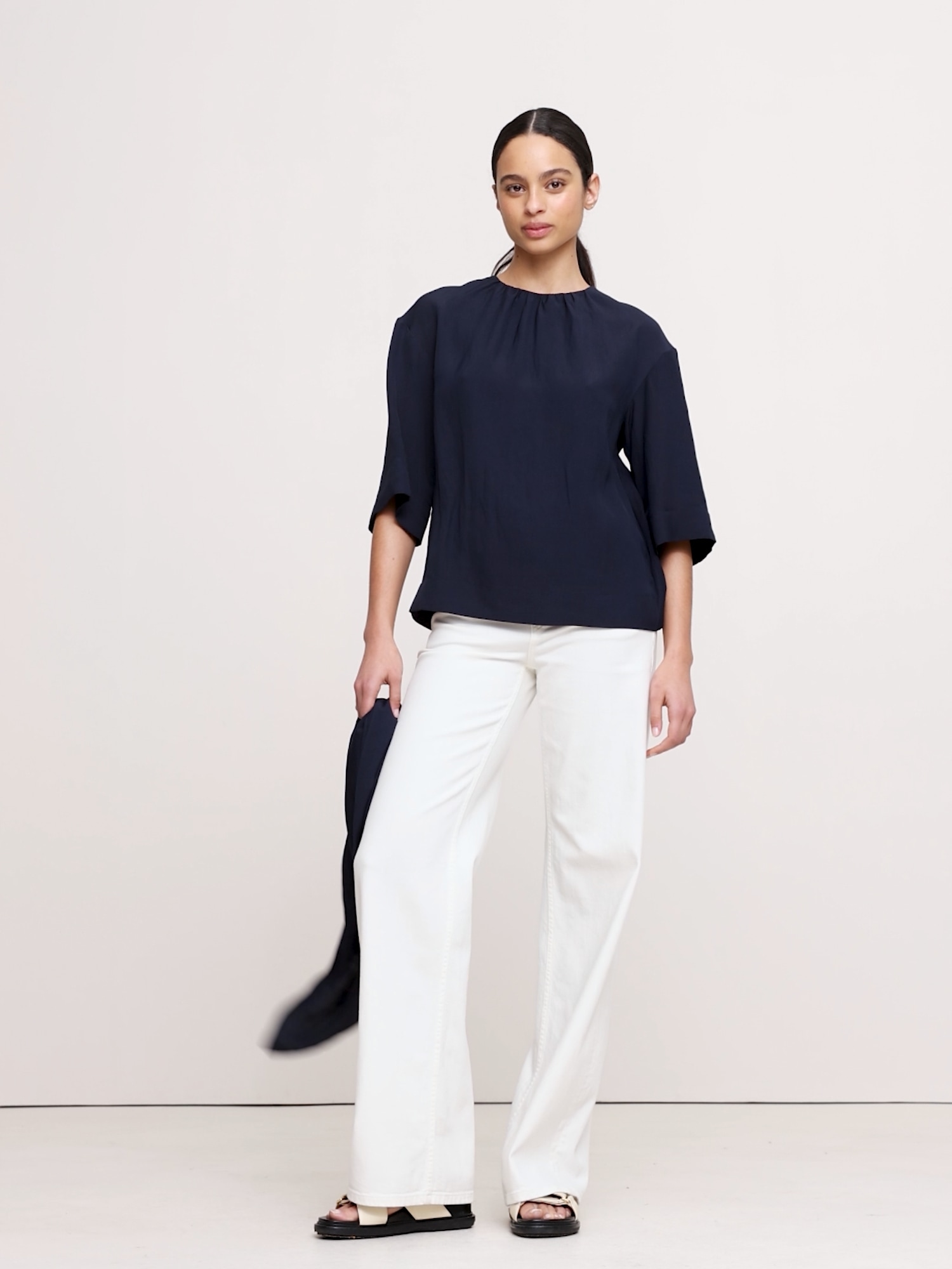 Image number 2 showing, Viscose-Linen Dupioni Tie-Waist Top