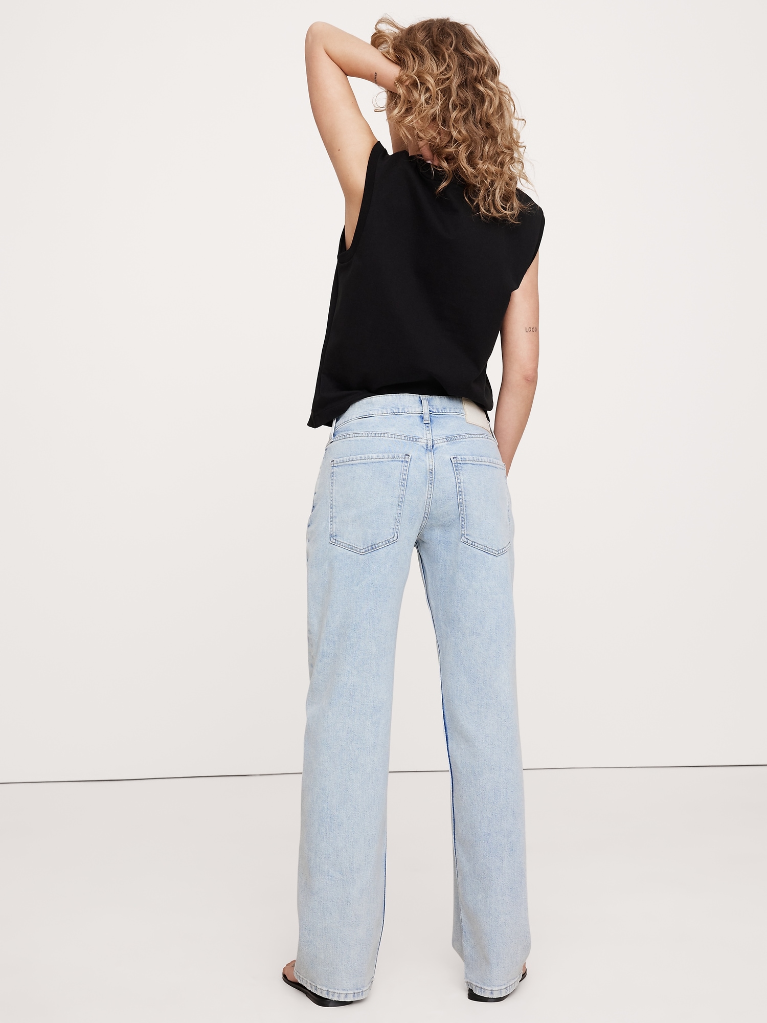 Mid-Rise 90s Loose Jean