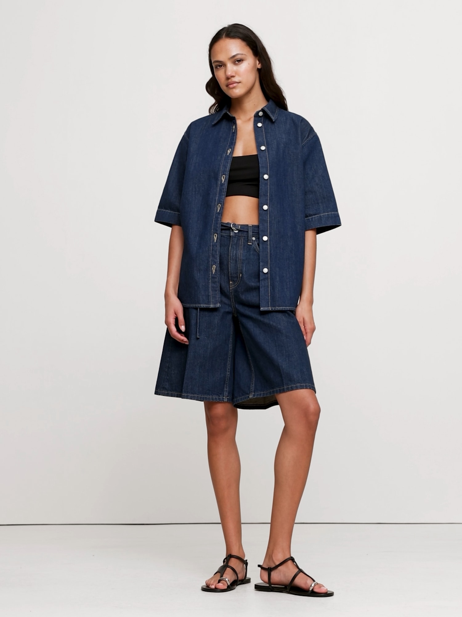 Image number 2 showing, High-Rise Denim Bermuda Short