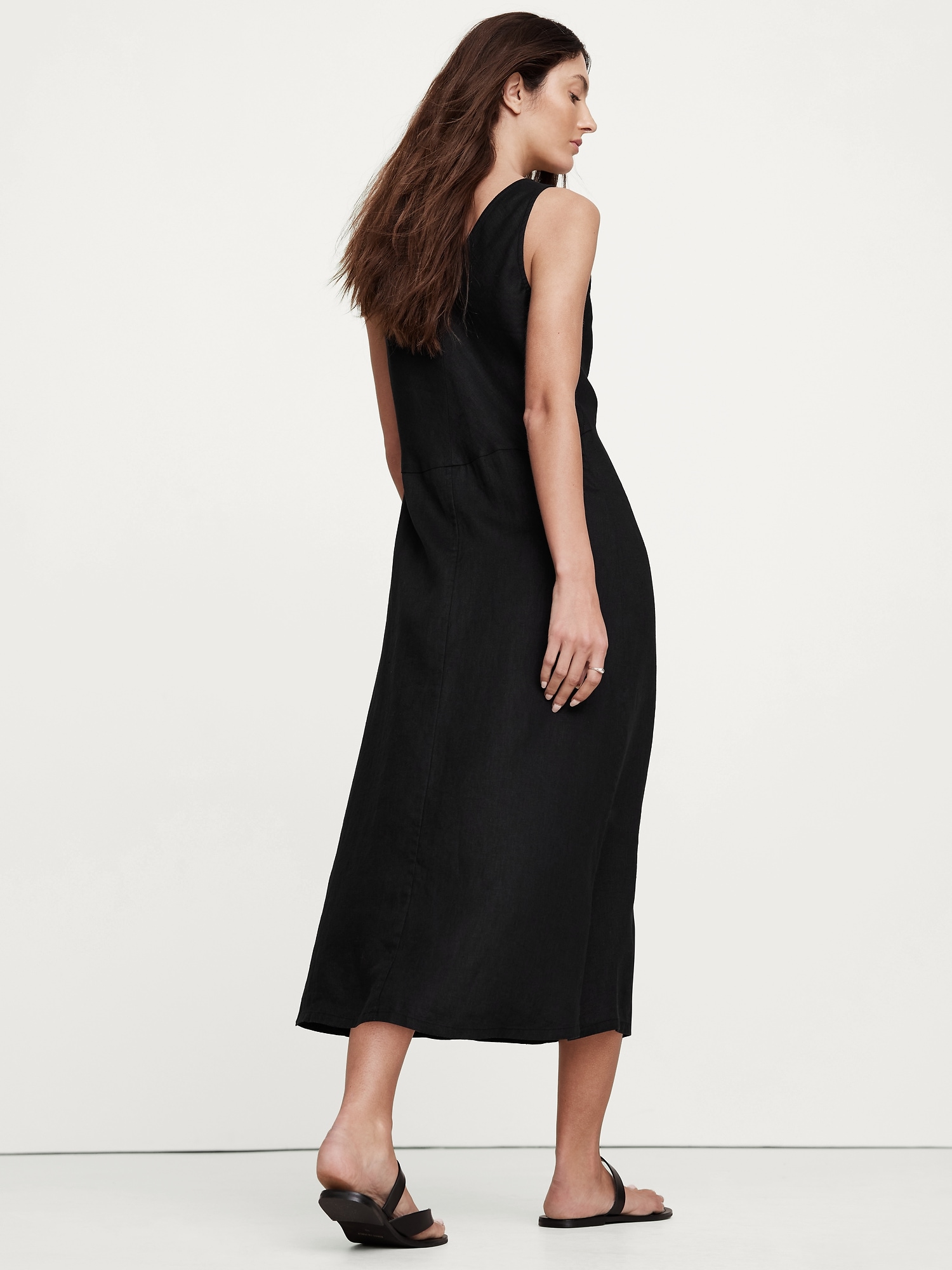 Linen Keyhole Midi Dress