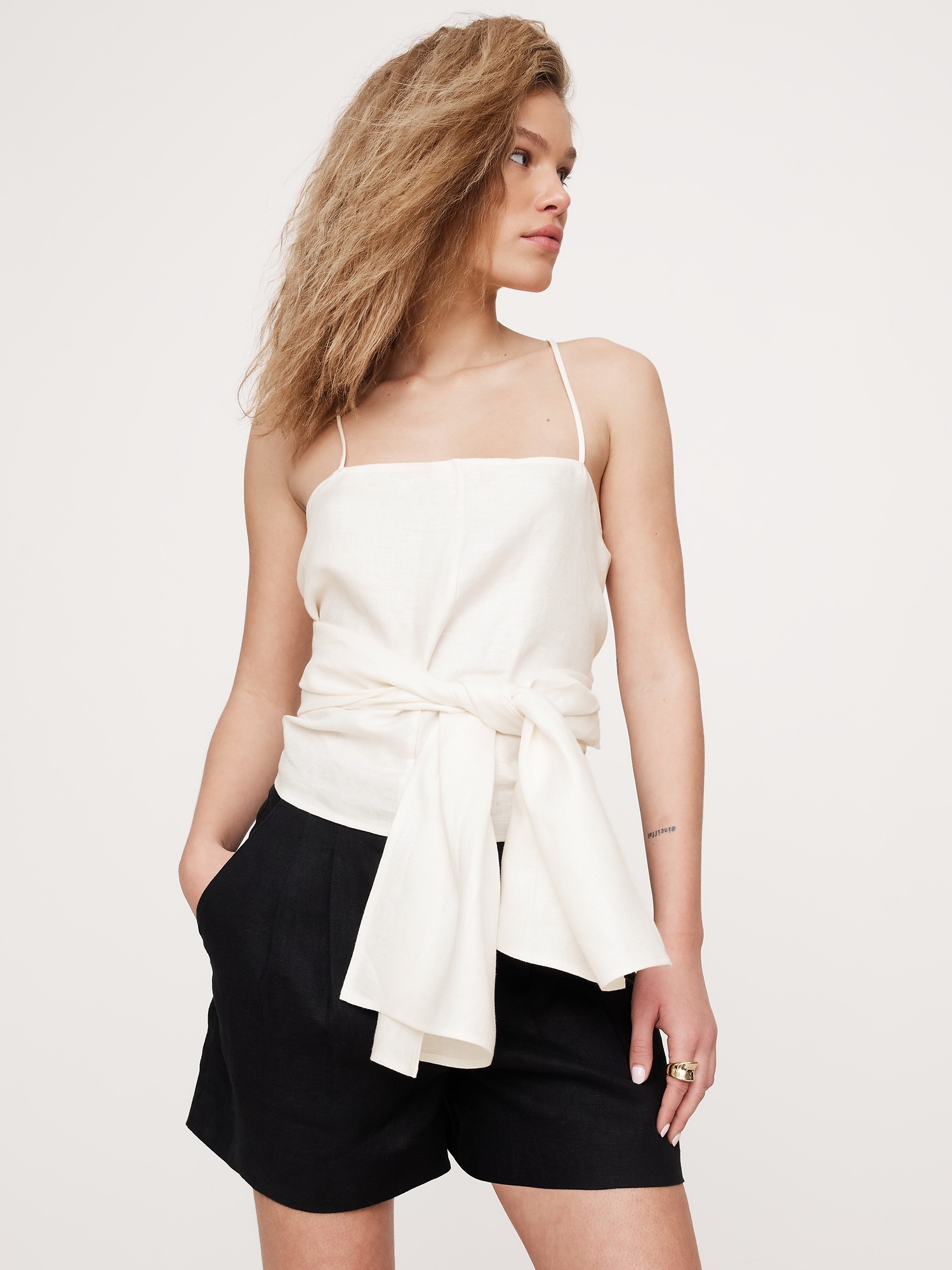 Linen High-Low Open-Back Tank